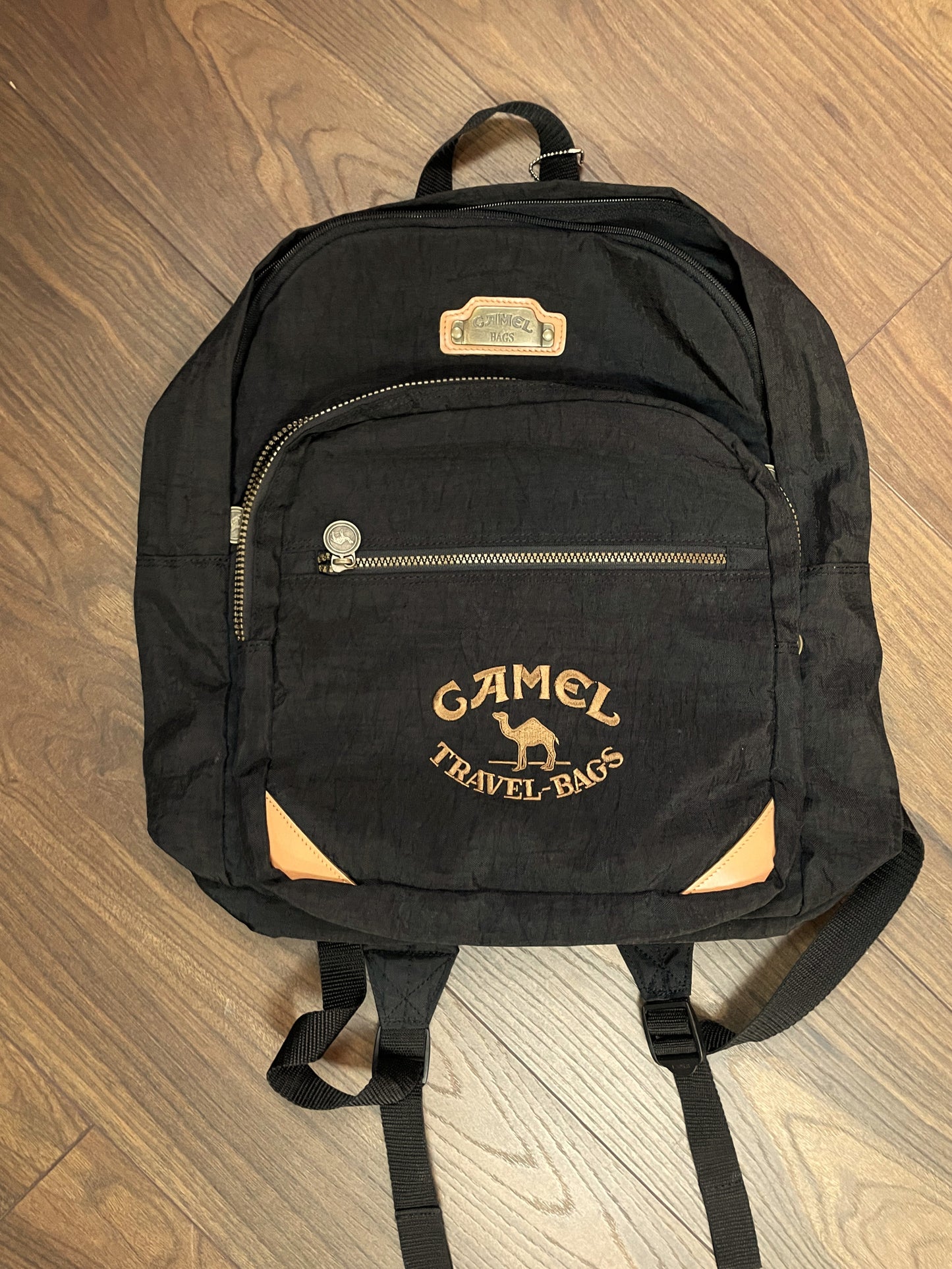 ΣΥΛΛΕΚΤΙΚΟ Backpack - Τσάντα Πλάτης CAMEL σε Μαύρο χρώμα
