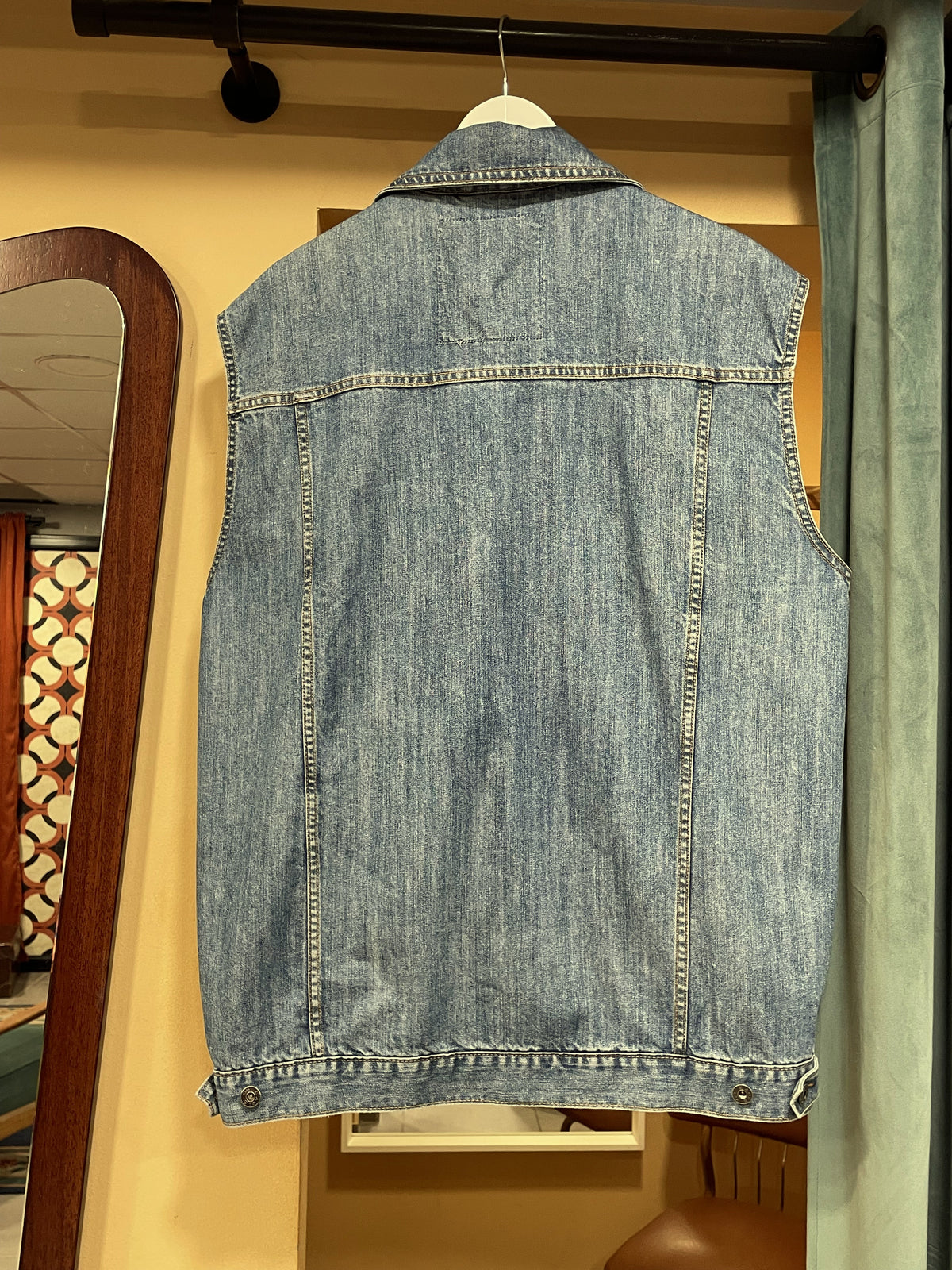 Αμάνικο, Vintage Ανδρικό Τζιν Τζάκετ EANGLE DENIM σε Ξεθωριασμένο Denim (Άνετο XL)