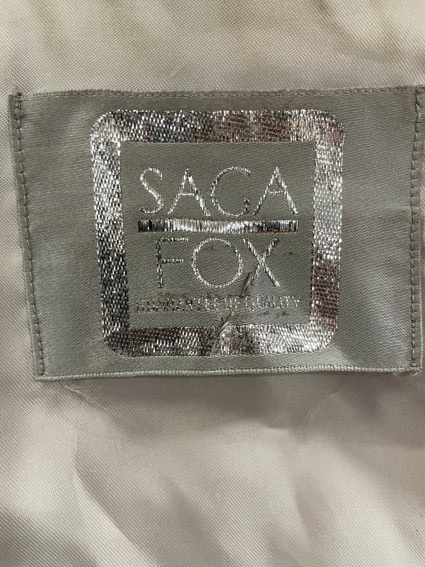 PREMIUM QUALITY - Vintage, Φυσική Γούνα από Αλεπού SAGA FOX σε Σπασμένο Λευκό-Μπεζ χρώμα (Small)