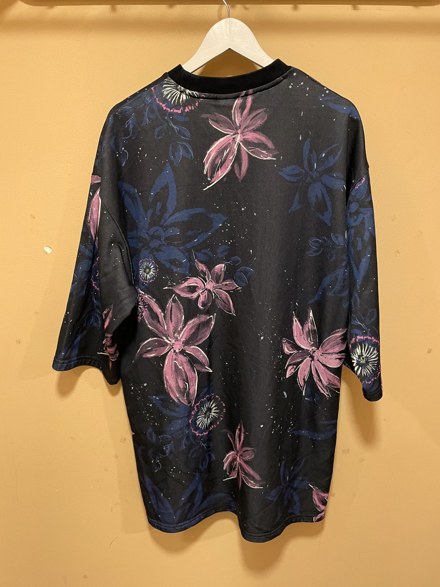 Oversized Γυναικεία Φούτερ Μπλούζα PUMA με τσέπες (XL)