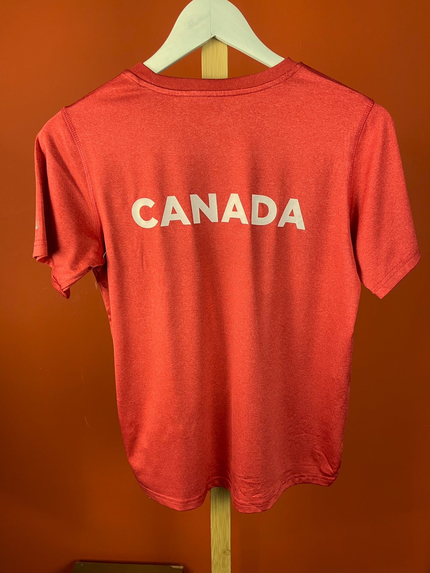 Γυναικεία Αθλητική Μπλούζα - Tennis CANADA Jersey FILA σε Κεραμιδί χρώμα (Medium)