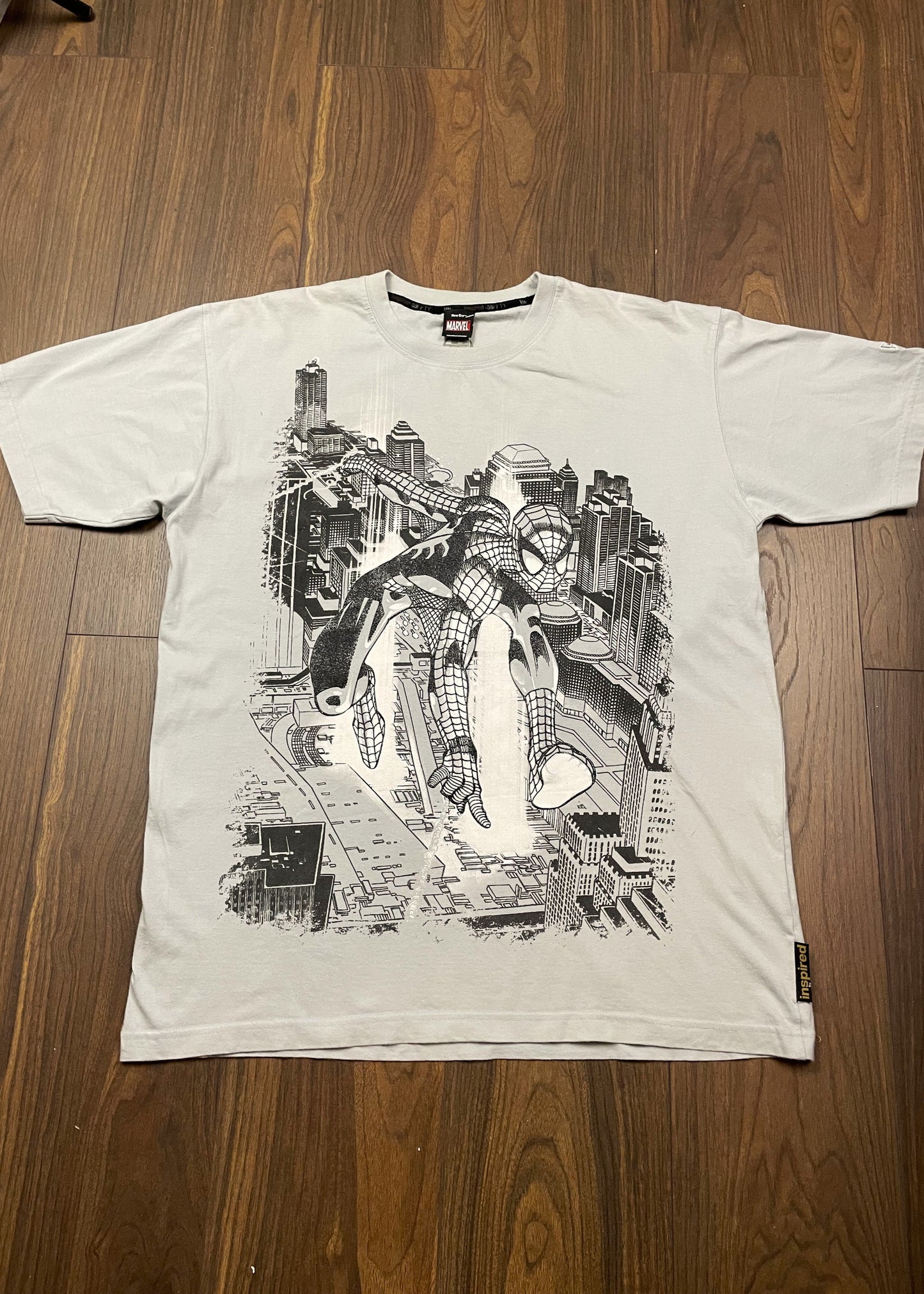 Ανδρικό T-Shirt SPIDER-MAN By MARVEL New Era σε Dirty Σιέλ χρώμα (XL)