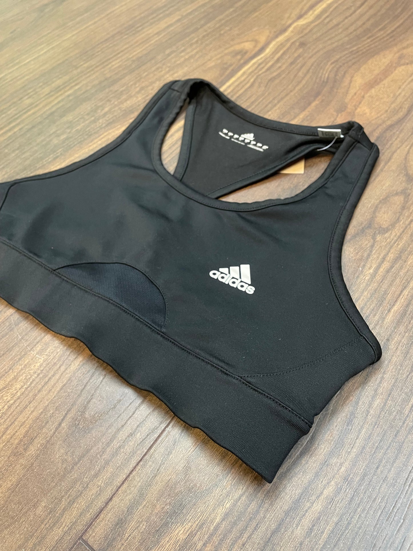 Γυναικείο Αθλητικό Μπουστάκι ADIDAS σε Μαύρο χρώμα (S/M)