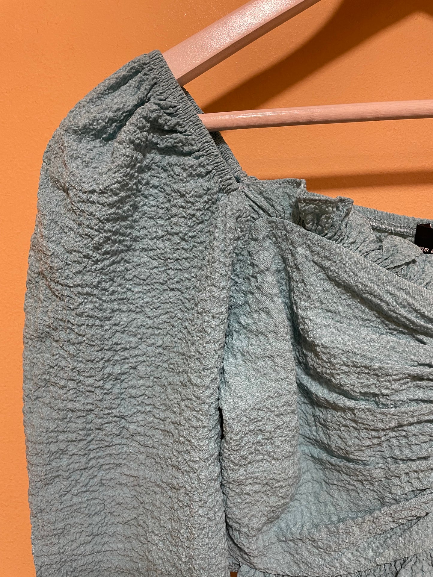 Stock, Crop Top BERSHKA σε Βεραμάν χρώμα (XS/S)