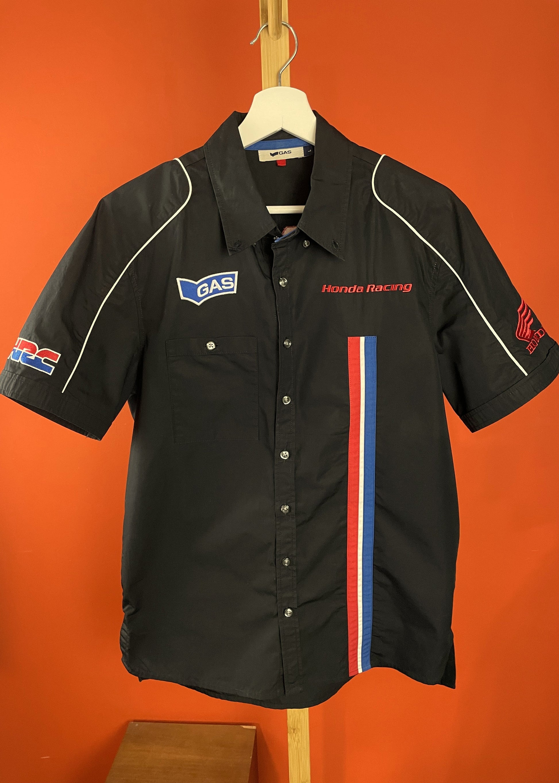 Σπορ Πουκάμισο GAS HONDA RACING σε Μαύρο χρώμα (ΑΝΔΡΙΚΟ: S, ΓΥΝΑΙΚΕΙΟ: M)