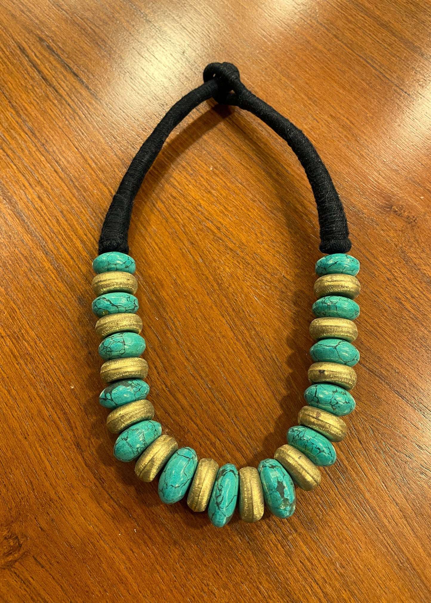 Κολιέ με Πέτρες σε Βεραμάν - Χρυσό χρώμα