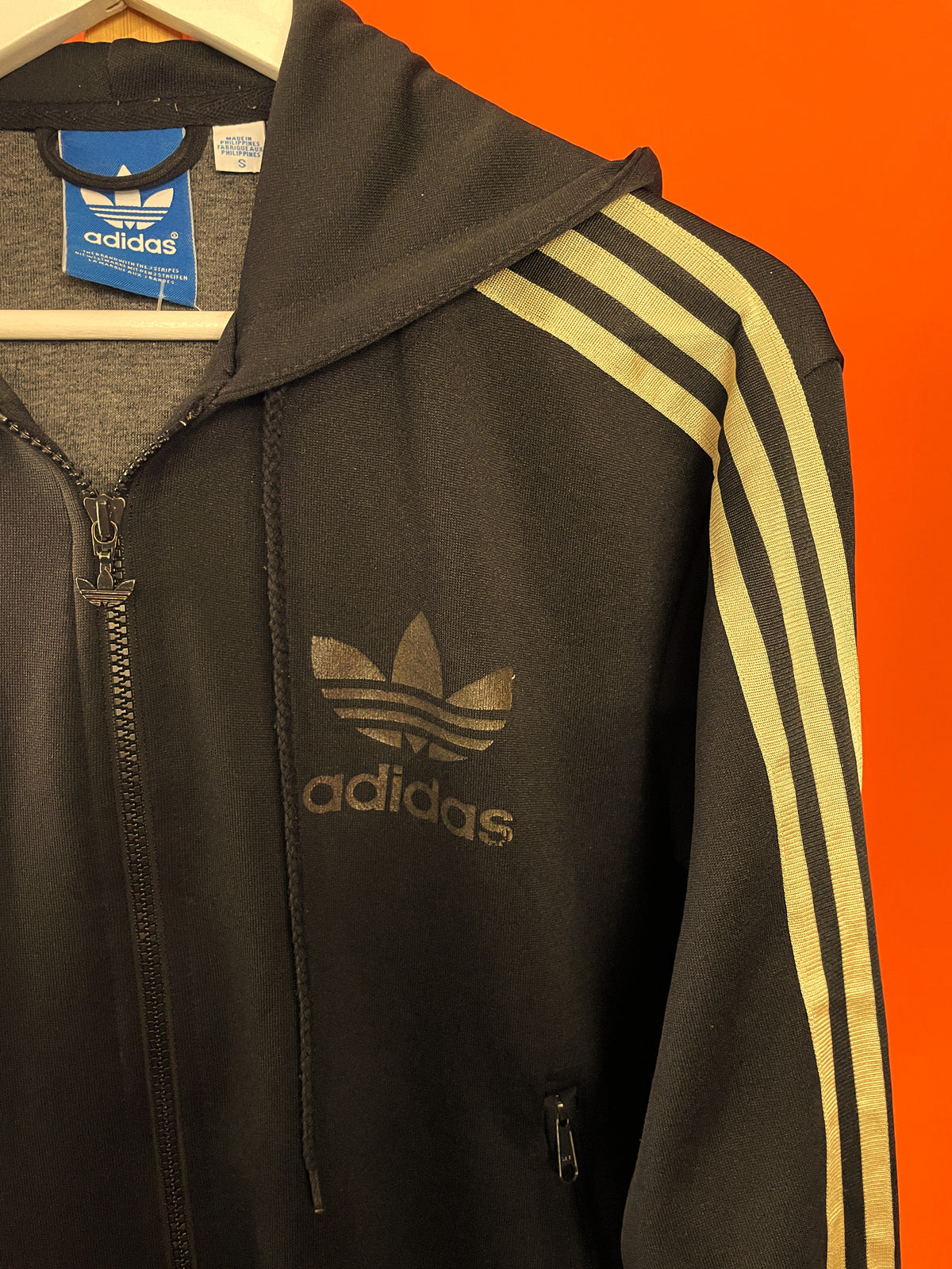 Γυναικεία Αθλητική Ζακέτα με Κουκούλα ADIDAS σε Μαύρο χρώμα (Small)