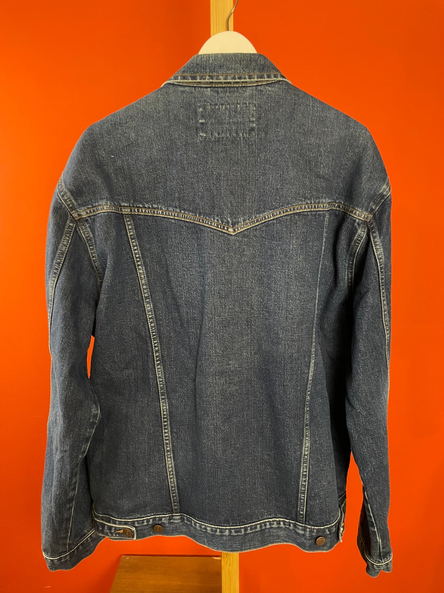 Ανδρικό Τζιν Τζάκετ WRANGLER σε Σκούρο σε Κλασικό Denim (Άνετο XL/2XL)