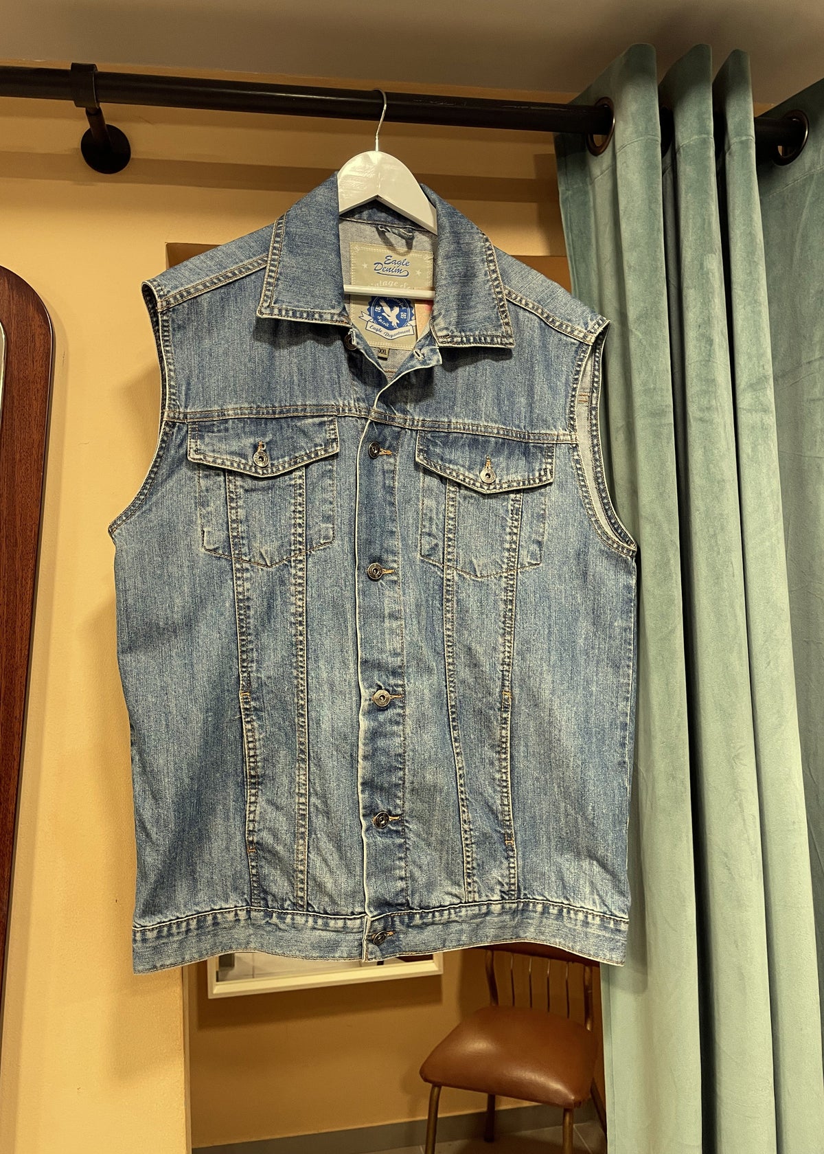 Αμάνικο, Vintage Ανδρικό Τζιν Τζάκετ EANGLE DENIM σε Ξεθωριασμένο Denim (Άνετο XL)