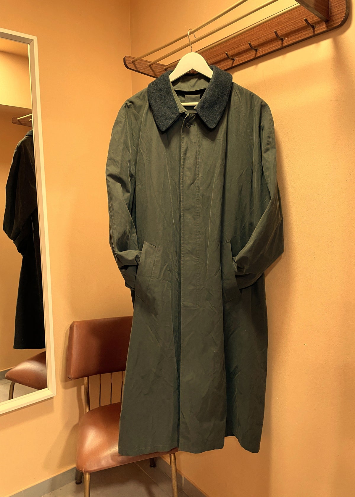 Vintage Ανδρική Καμπαρντίνα BUGATTI σε Χακί Χρώμα (XL)