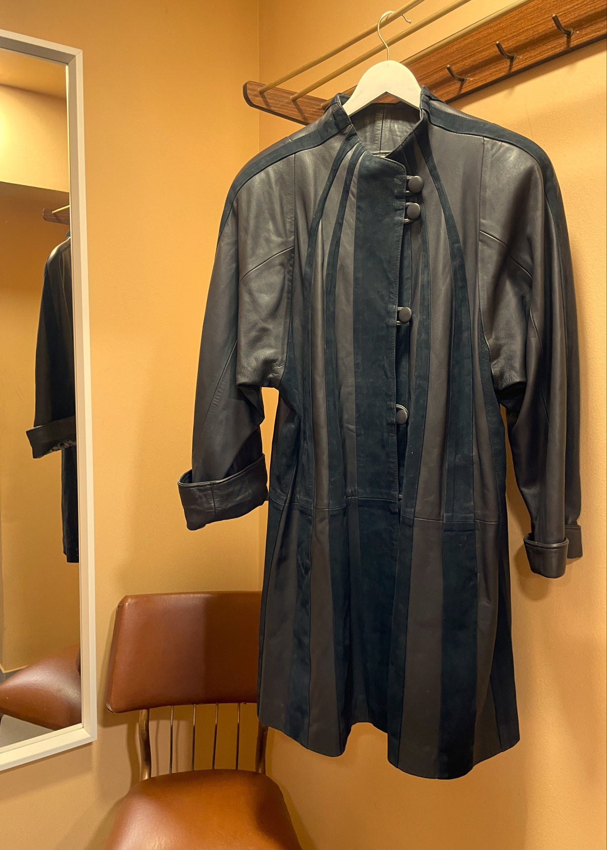 UNIQUE ITEM : Vintage, Δερμάτινο Γυναικείο Πανωφόρι REBUS σε Καφέ / Μαύρο χρώμα (Large)