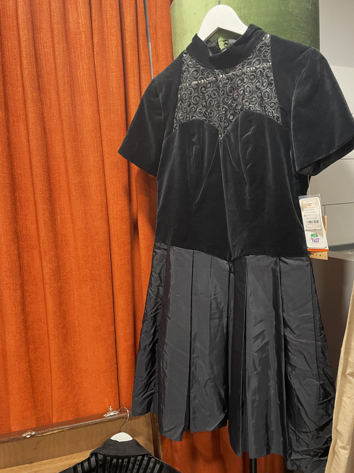Stock, Vintage Φόρεμα NEW FAST σε Μαύρο χρώμα (Large)