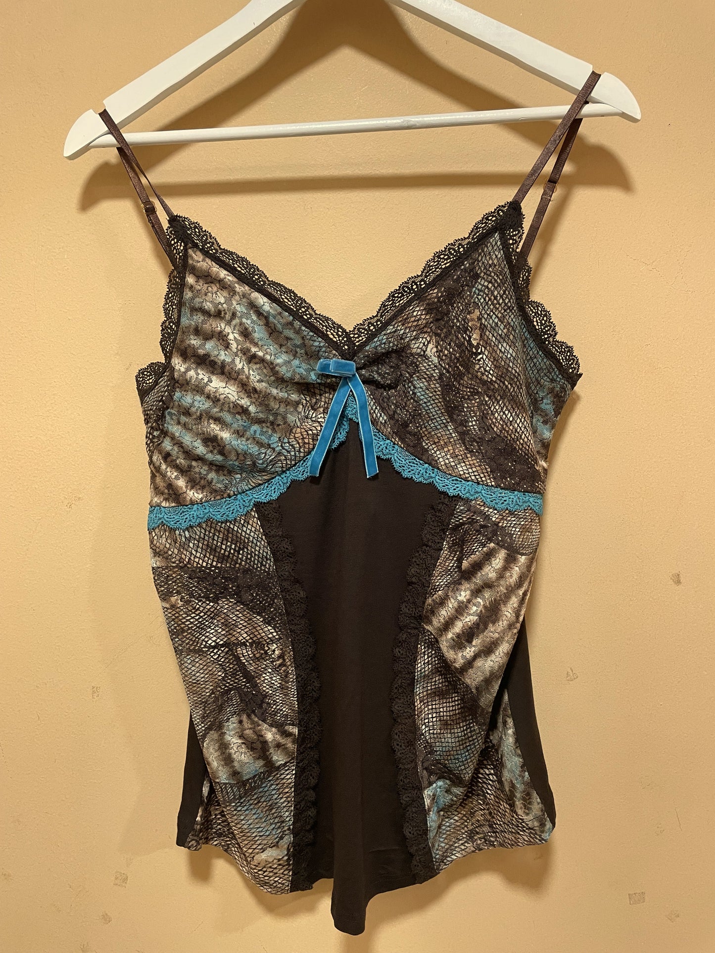 Stock, 2000's Γυναικείο Σετ VIVA (Τοπ - Φούστα) σε Καφέ & Γαλάζια χρώματα (Large)