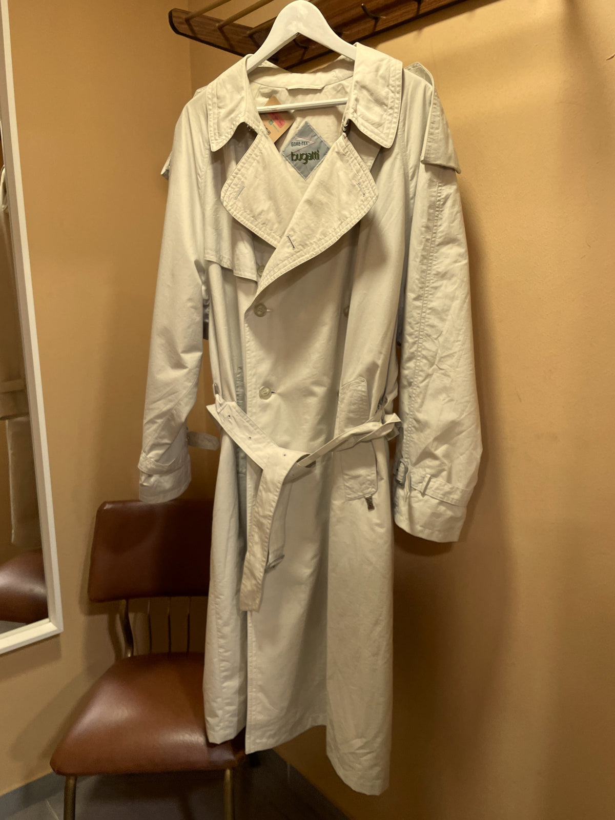 Premium, Vintage Ανδρική Καμπαρντίνα BUGATTI σε Εκρού Χρώμα (XL/2XL)