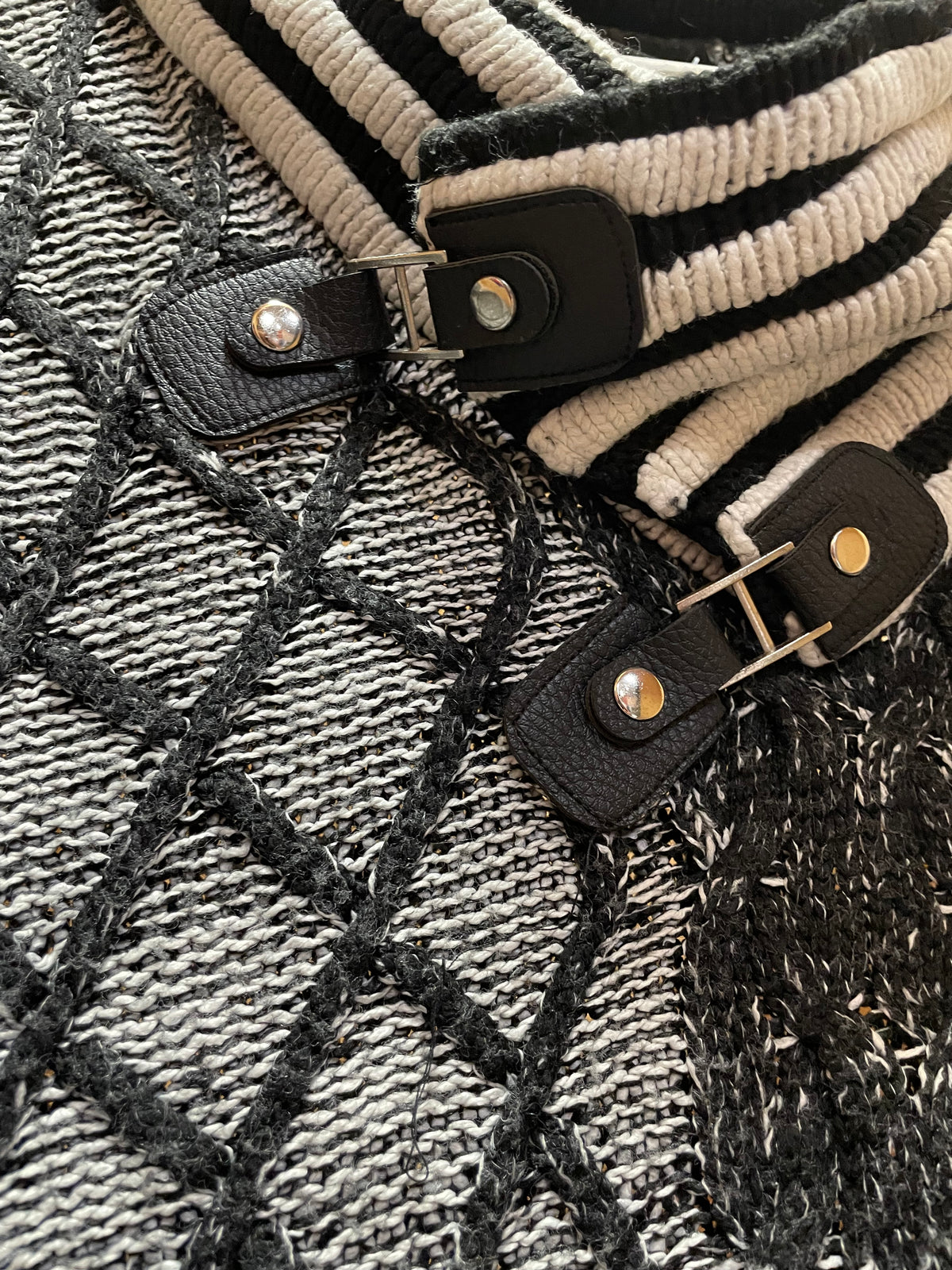 Vintage, Woolen Blended Πλεκτή Ανδρική Μπλούζα / Πουλόβερ LECCO'S σε Ασπρόμαυρο χρώμα (Άνετο XL)