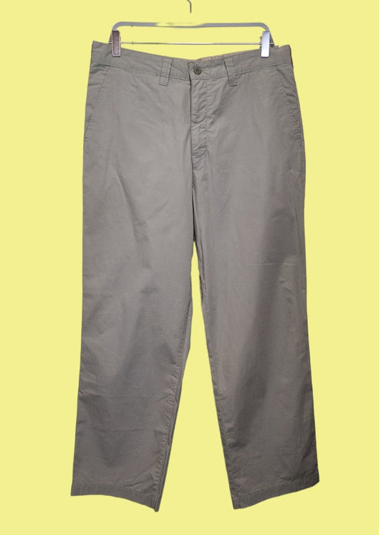 Ελαφρύ, Ανδρικό Παντελόνι DOCKERS σε Γκρι-Χακί Χρώμα (Νο 34)