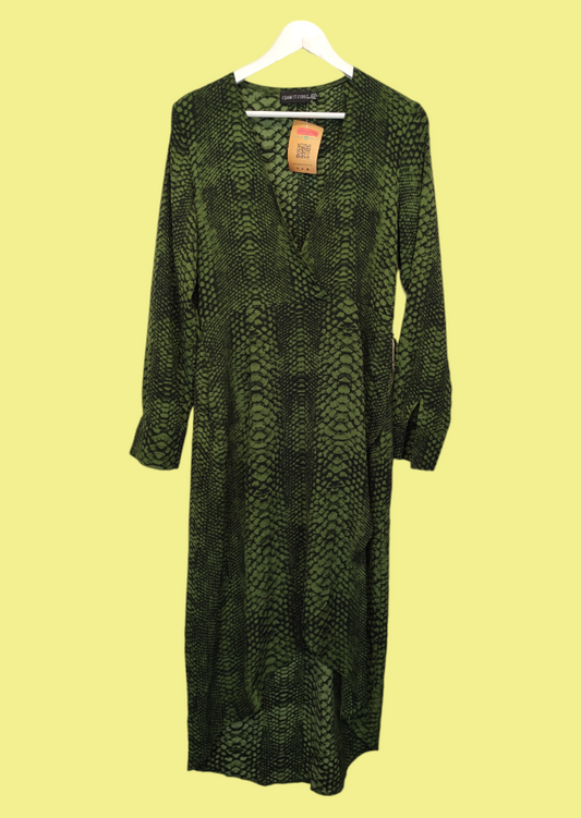Midi, Kρουαζέ Animal Print Φόρεμα Ι SAW IT FIRST σε Χακί - Μαύρο Χρώμα (Large)