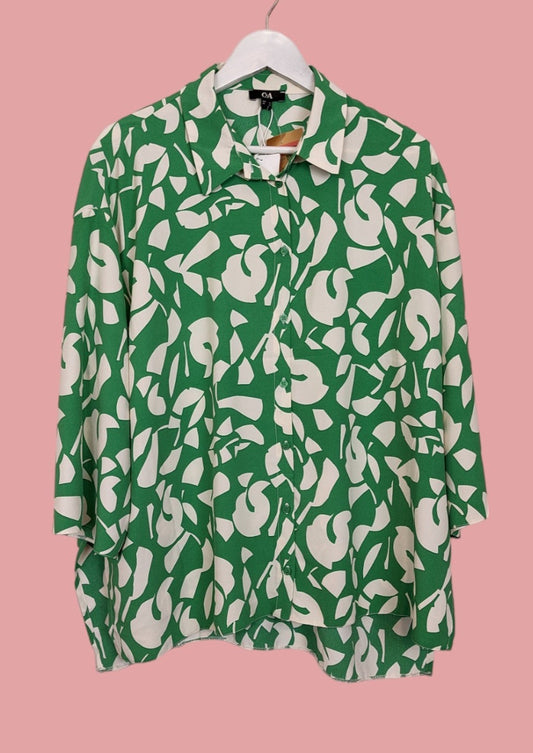 Stock, Εμπριμέ Γυναικεία Πουκαμίσα C&A σε Πράσινο-Λευκό Χρώμα (2XL)