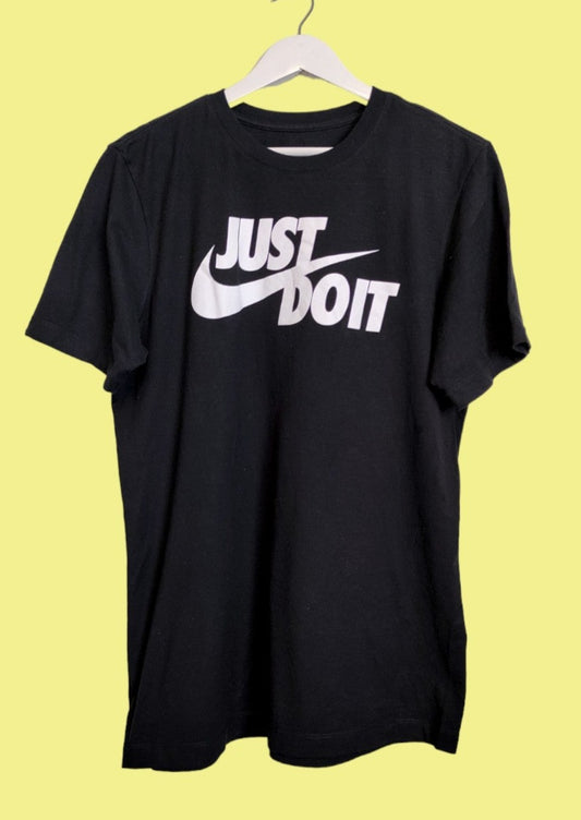 Ανδρική, Kοντομάνικη Μπλούζα -T-Shirt NIKE σε Μαύρο χρώμα (Small)