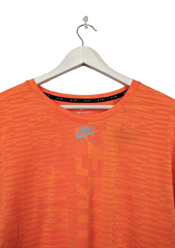 Γυναικεία Αθλητική Κοντομάνικη Μπλούζα NIKE σε Πορτοκαλί Χρώμα (Medium)