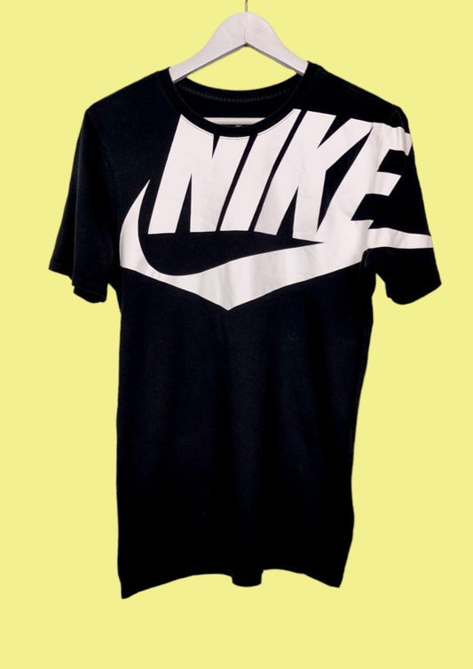 Αθλητική Ανδρική Μπλούζα - T-Shirt NIKE σε Μαύρο χρώμα (Small)