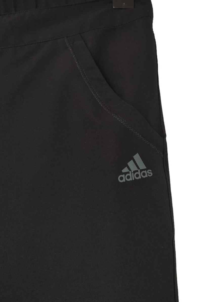 Γυναικεία Αθλητική Φόρμα ADIDAS σε Μαύρο χρώμα (M/L)