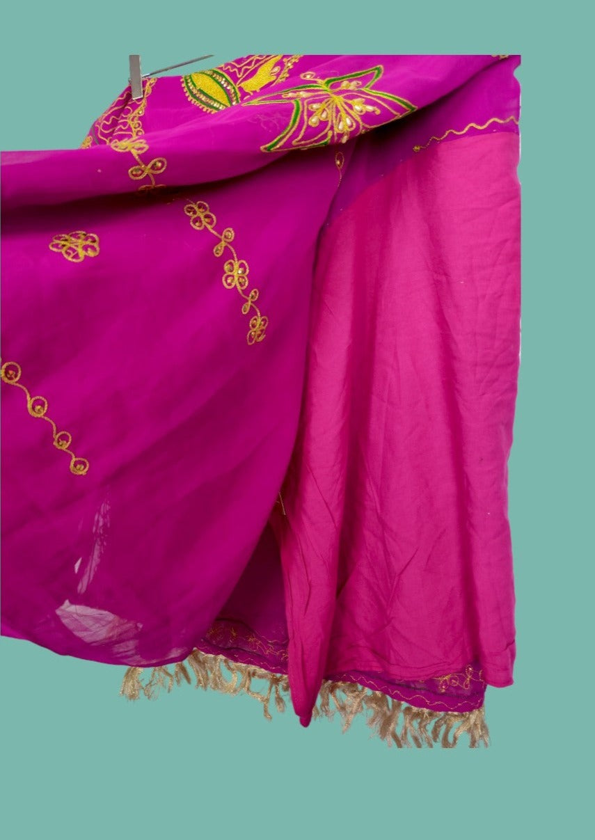 Vintage, Ινδικό Παραδοσιακό Σάρι σε Φούξια-Μωβ χρώμα