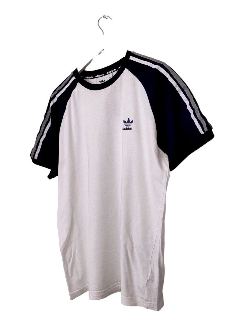 Αθλητική Ανδρική Μπλούζα - T-Shirt ADIDAS σε Λευκό-Σκούρο Μπλε χρώμα (Large)