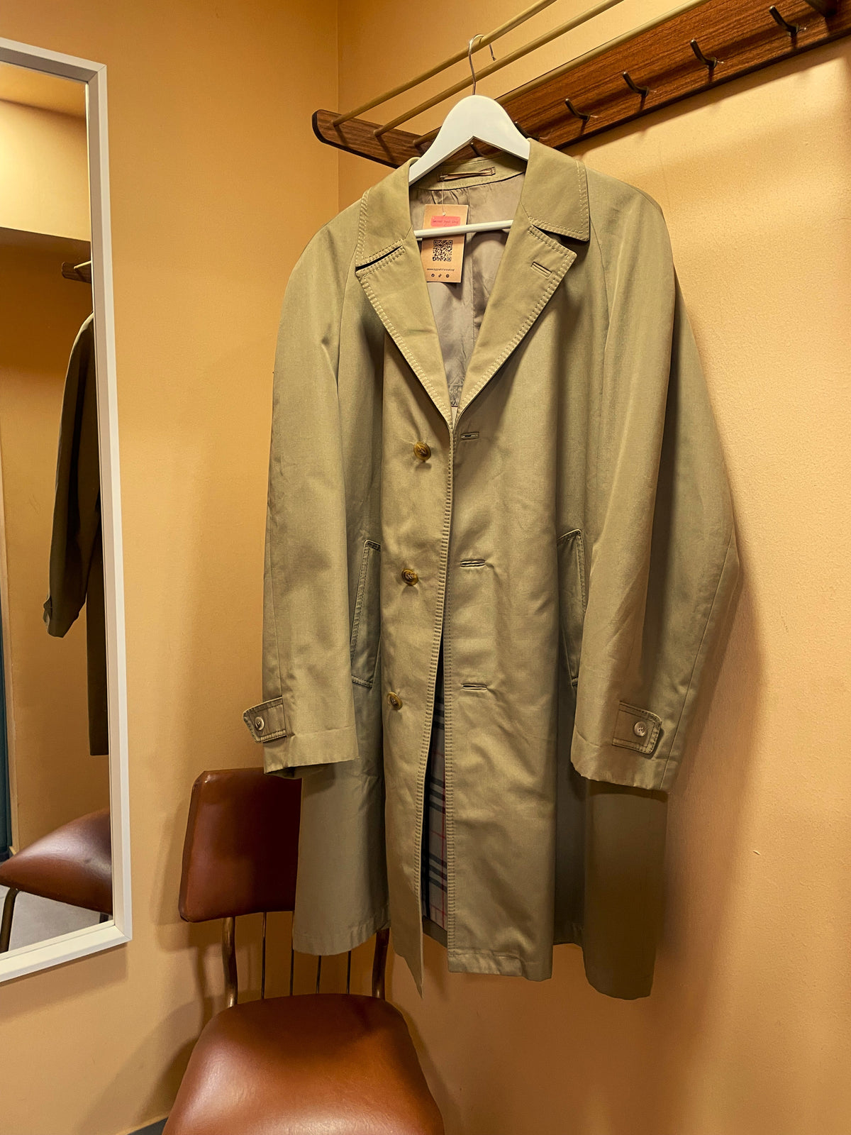 Premium, Vintage Ανδρική Καμπαρντίνα BURBERRY Art. 8402 σε Μπεζ - Λαδί Χρώμα (Large)