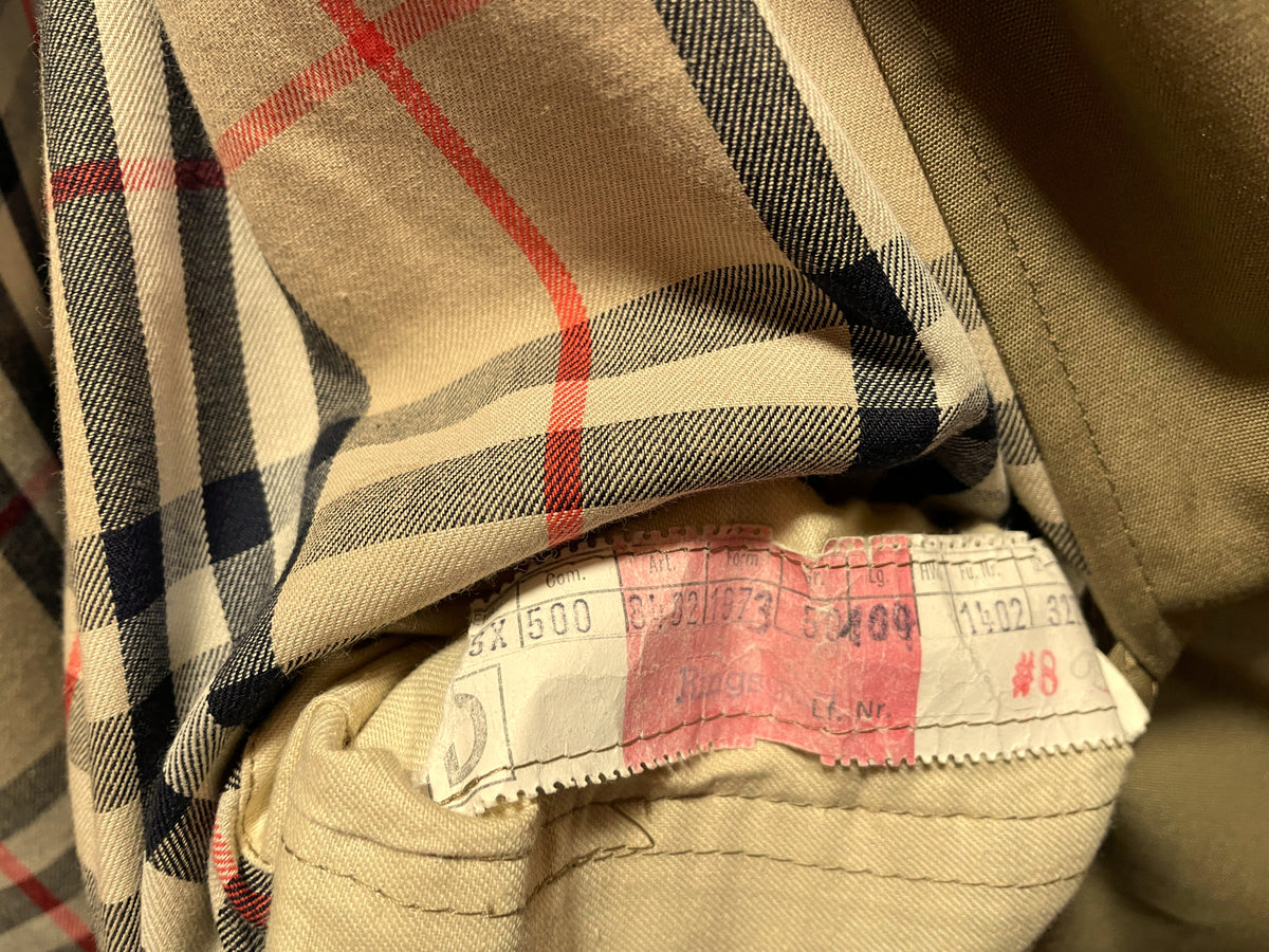 Premium, Vintage Ανδρική Καμπαρντίνα BURBERRY Art. 8402 σε Μπεζ - Λαδί Χρώμα (Large)