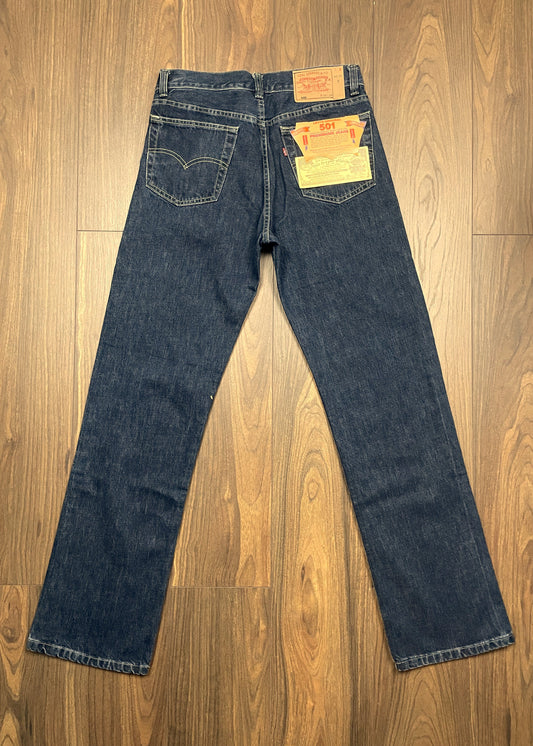 Stock Aνδρικό Παντελόνι LEVI'S 501 σε Σκούρο Μπλε χρώμα (Νο 30)