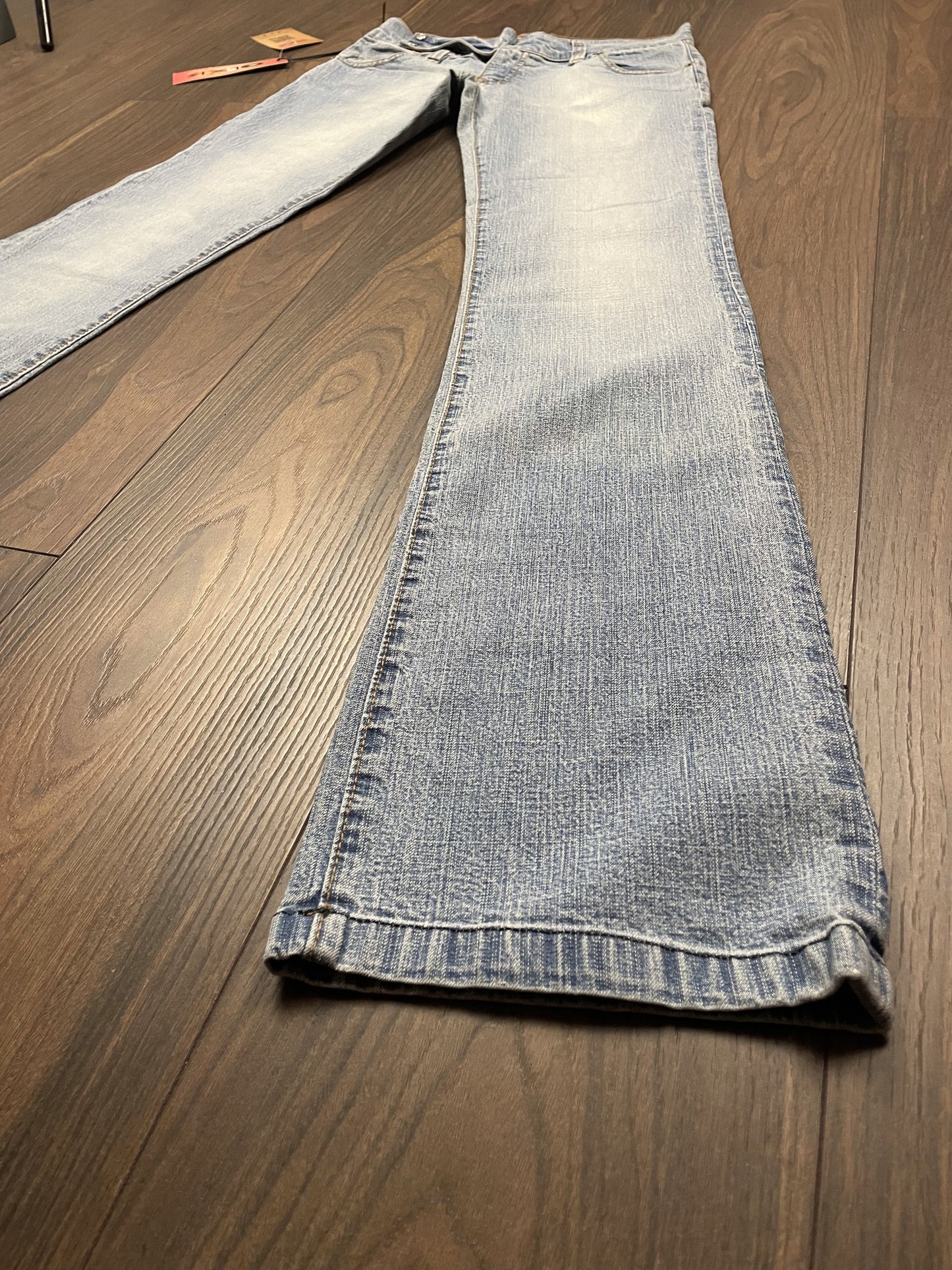 Dead Stock, Γυναικείο Tζιν Παντελόνι ELXIS σε Ανοιχτό Ξεθωριασμένο Denim (Small)