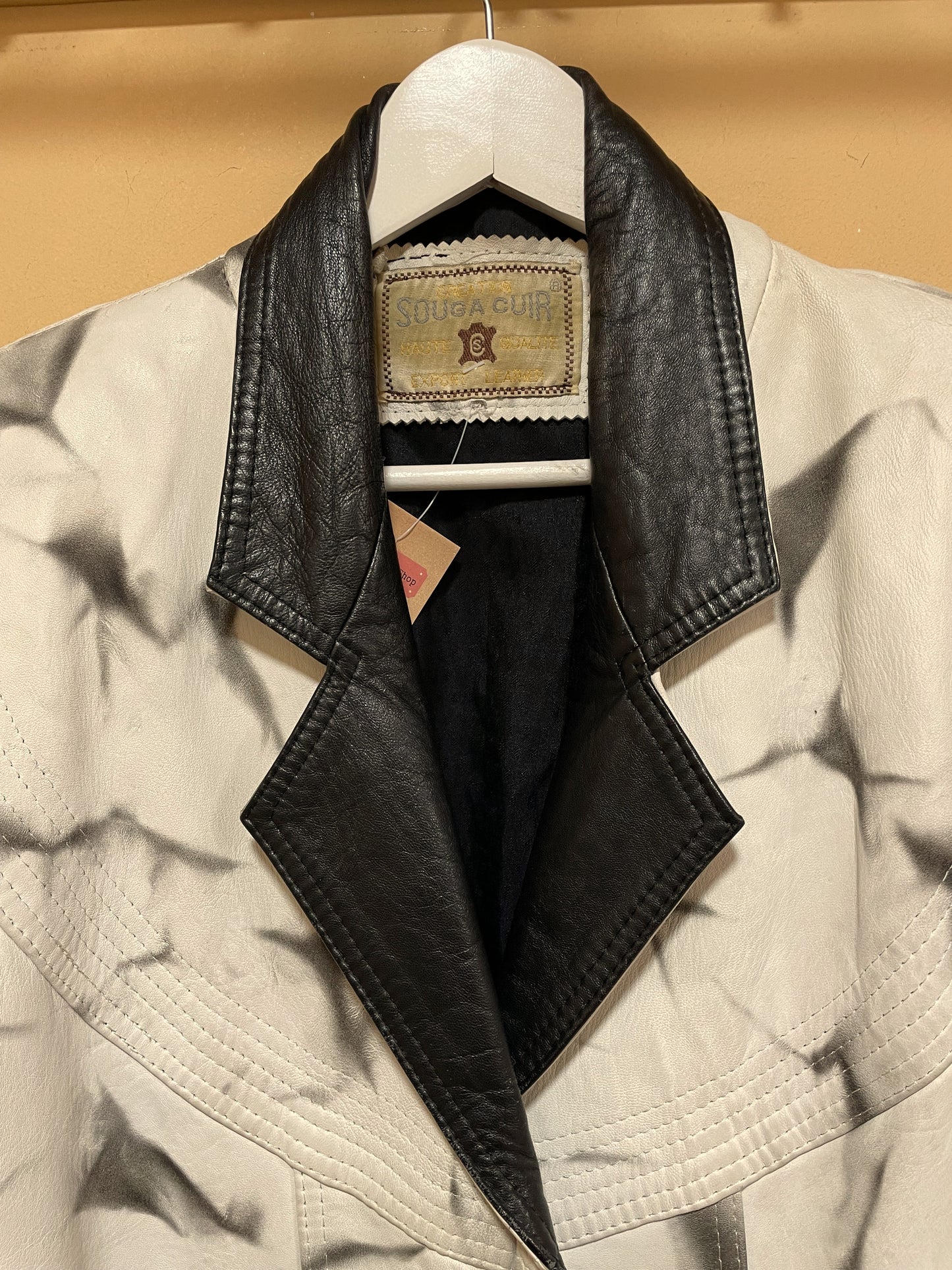 Vintage, Δερμάτινο Γυναικείο Τζάκετ / Πανωφόρι σε Σπασμένο Λευκό χρώμα (Large)