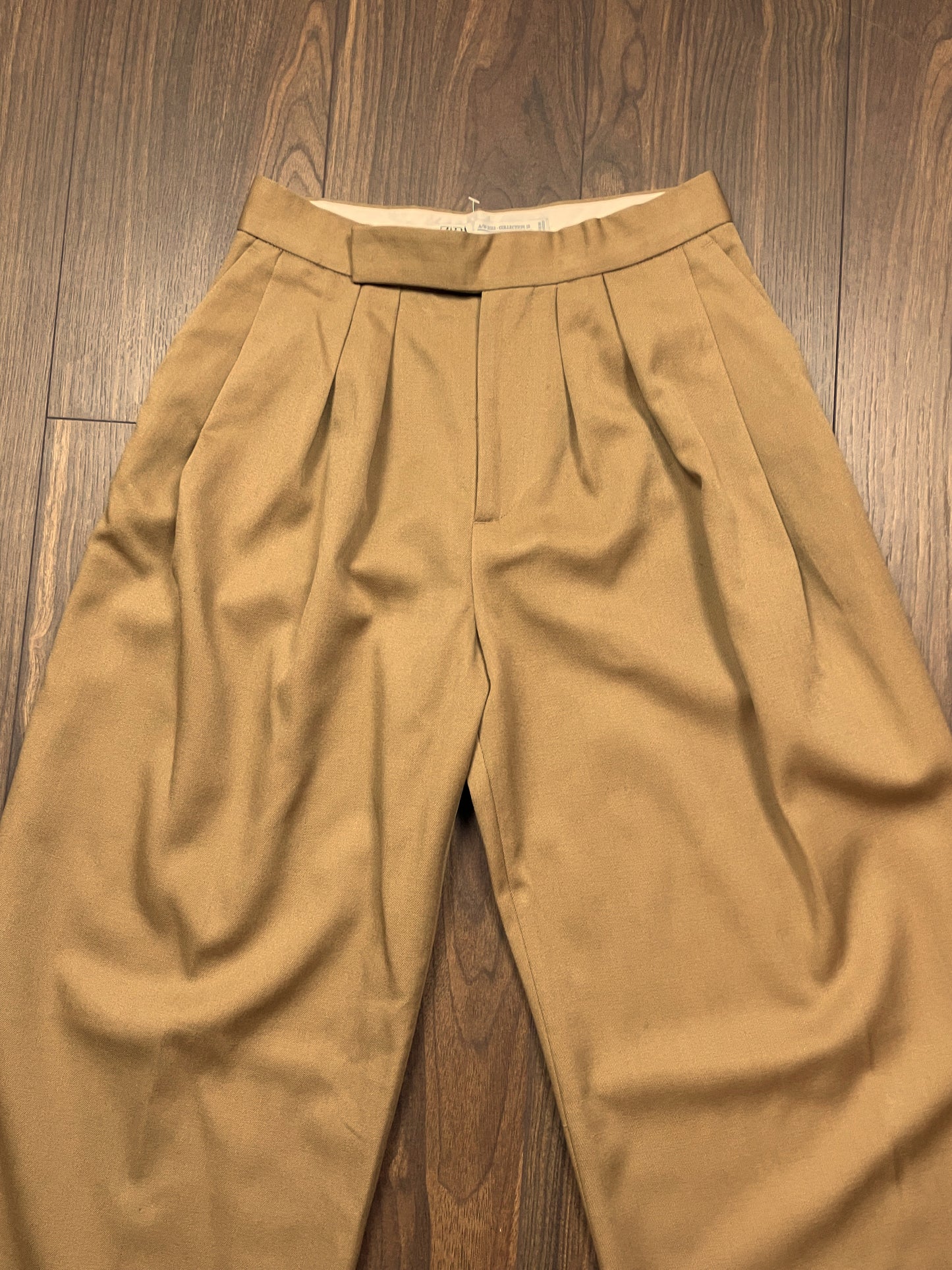 Γυναικείο Παντελόνι ZARA στο χρώμα της Άμμου (Small)