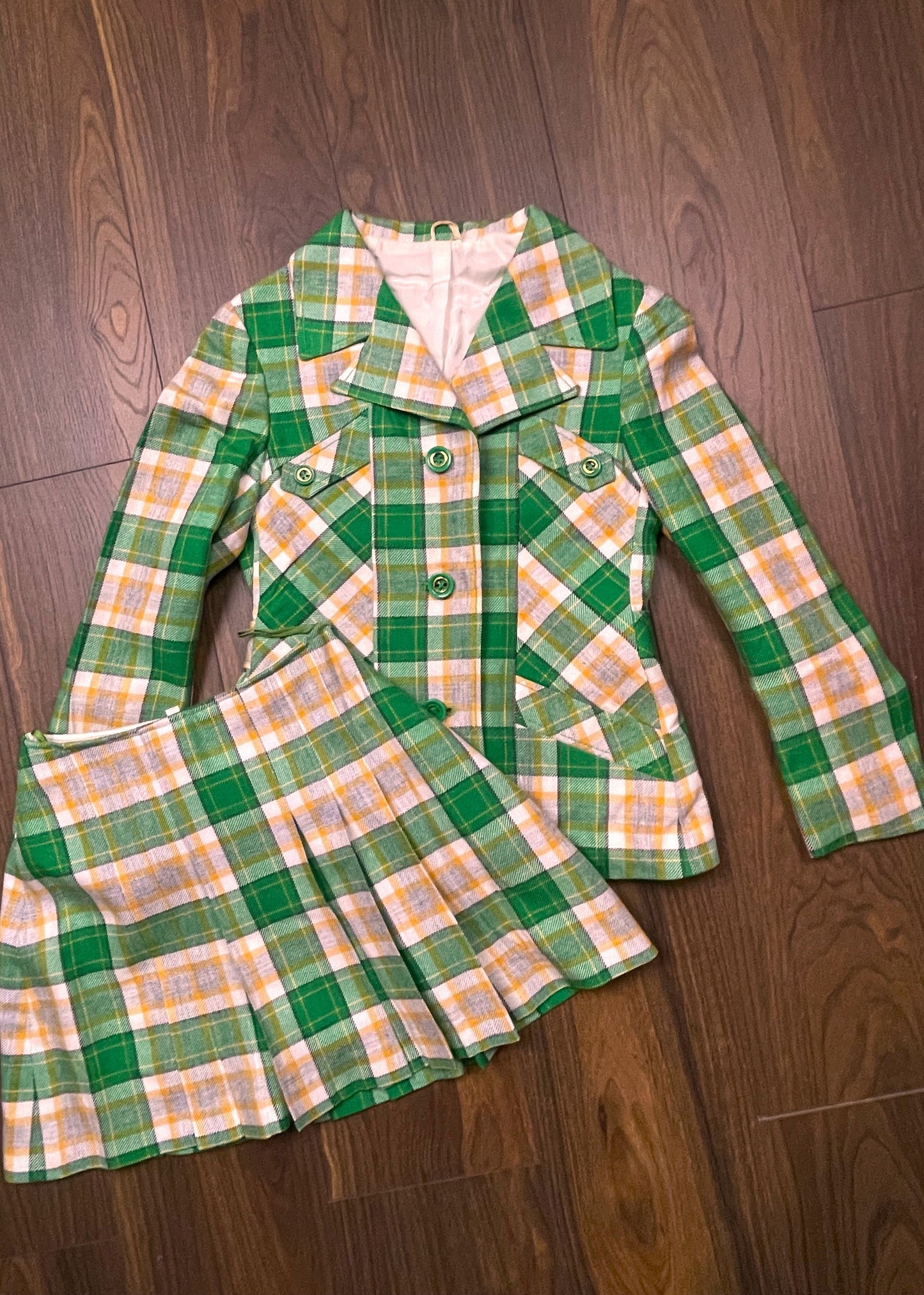 UNIQUE ITEM: Vintage Γυναικείο Σετ (Σακάκι - Φούστα) Πράσινο - Πορτοκαλί χρώμα (XS/2XS - 152cm)