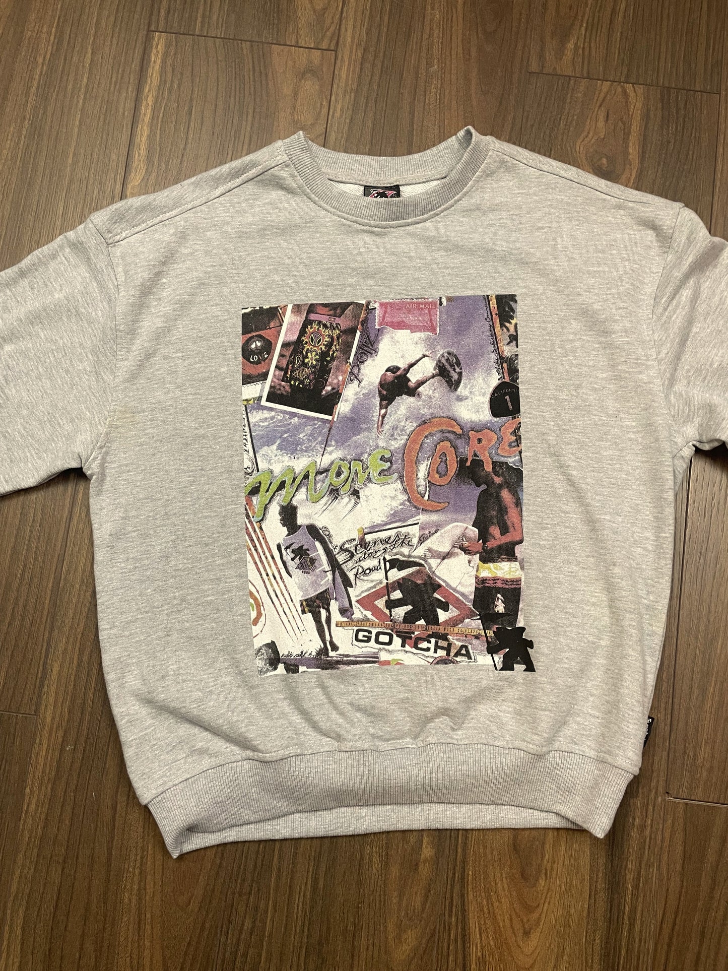 Stock Γυναικεία Φούτερ Μπλούζα GOTCHA σε Γκρι Ανοιχτό χρώμα (Άνετο M - Καλύπτει και L)