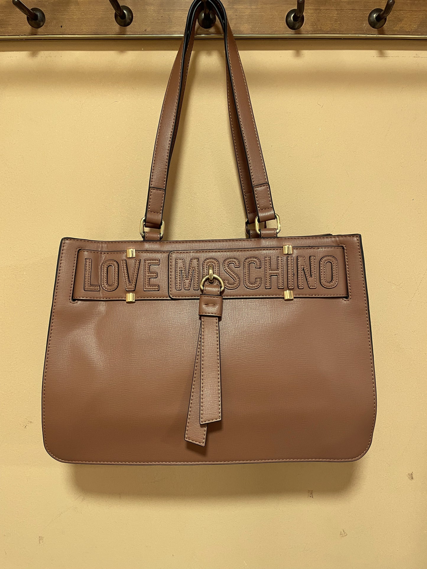 Stock, Γυναικεία Τσάντα LOVE MOSCHINO σε Ταμπά χρώμα
