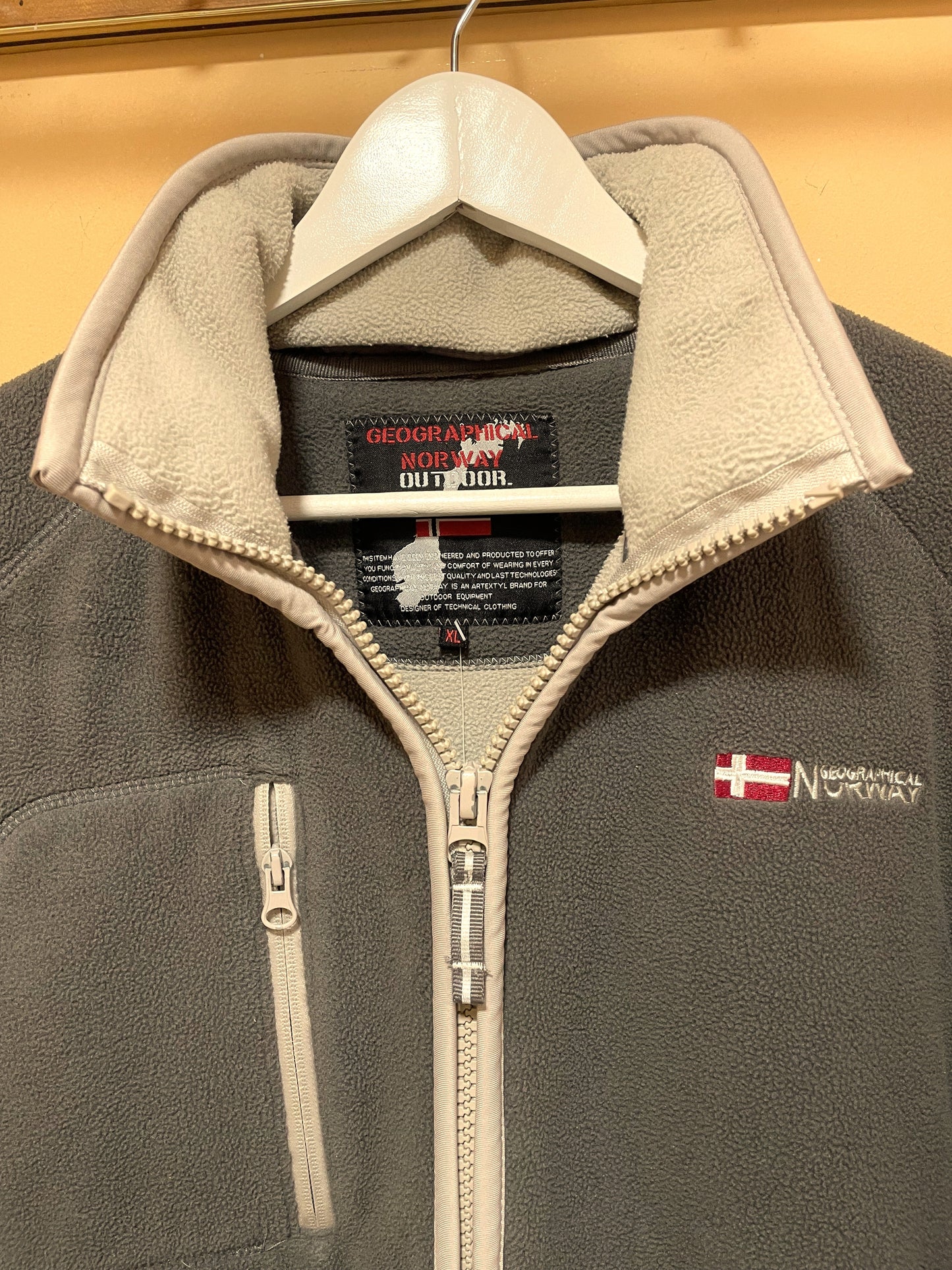 Ανδρική Φλις Ζακέτα GEOGRAPHICAL NORWAY OUTDOOR σε Ποντικί χρώμα (XL)