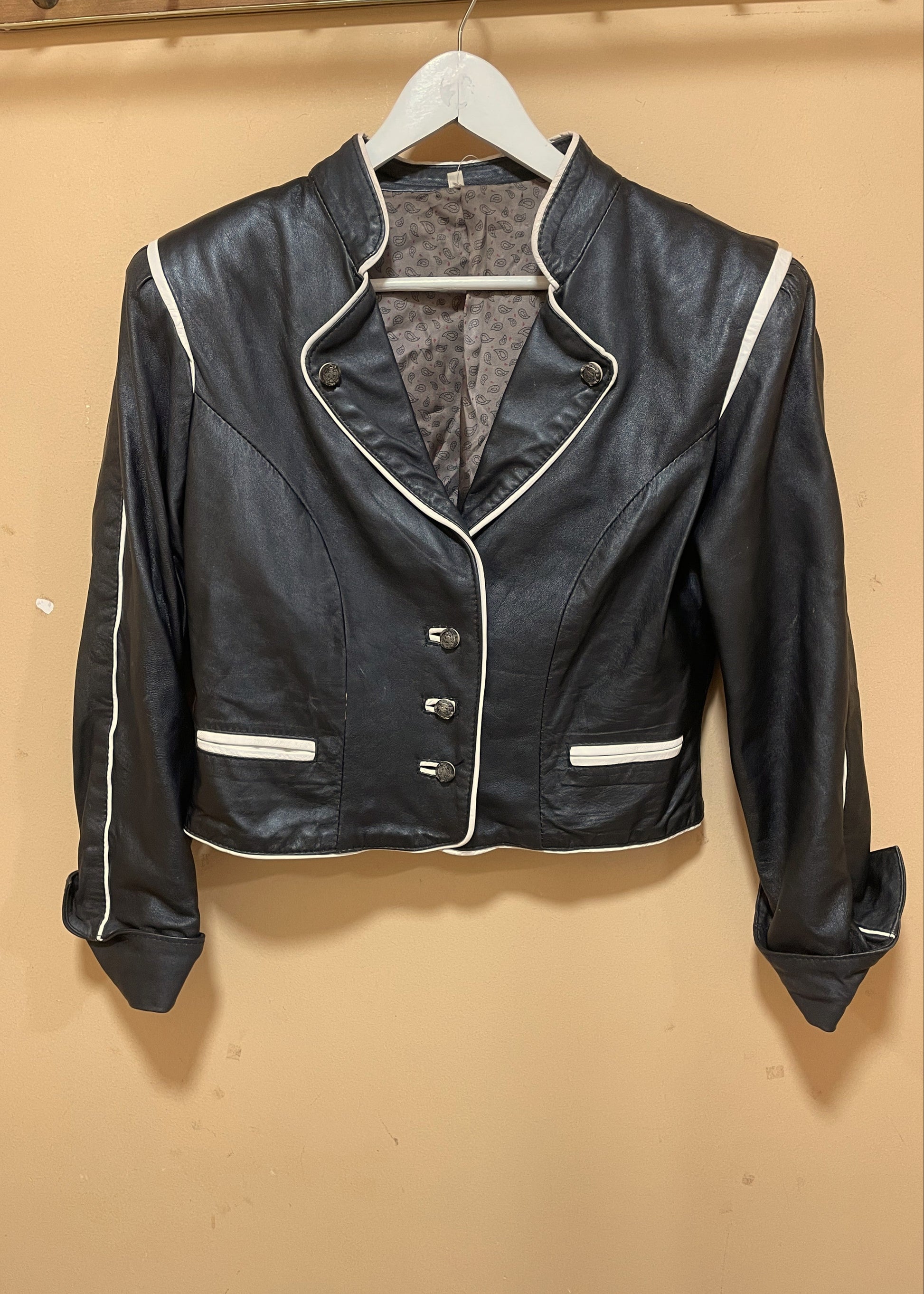 Ιταλικό, Δερμάτινο Γυναικείο Τζάκετ / Πανωφόρι σε Μαύρο