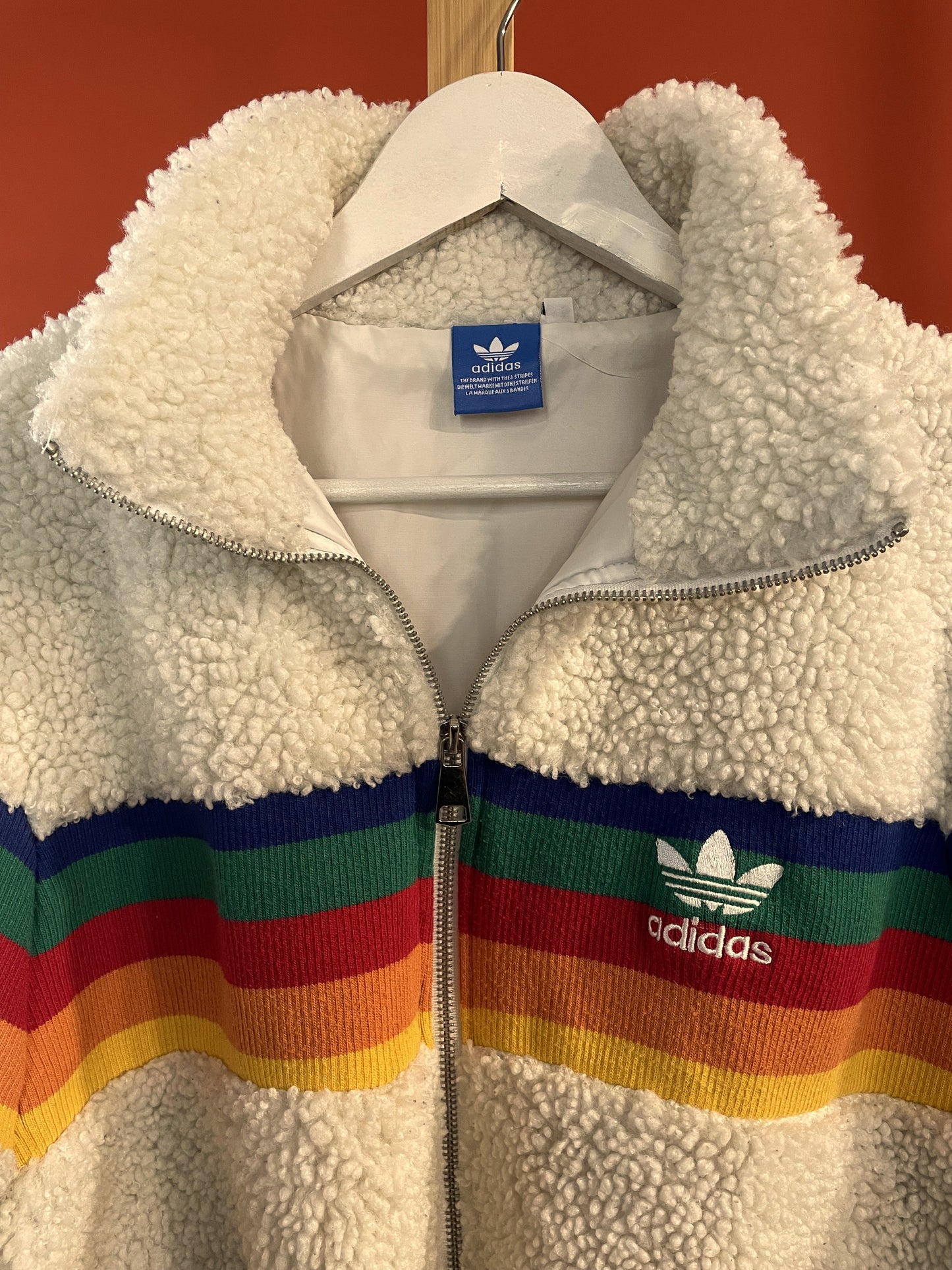 Vintage, Μπουκλέ Γυναικείο Τζάκετ ADIDAS σε Σπασμένο Λευκό χρώμα (Άνετο M)