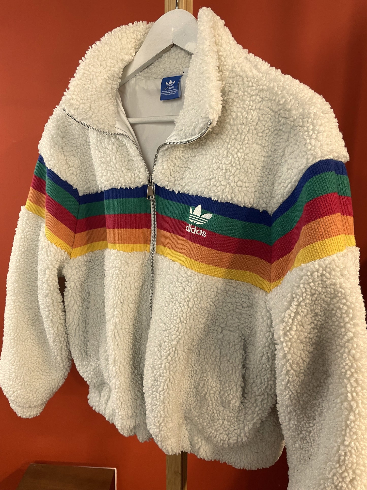 Vintage, Μπουκλέ Γυναικείο Τζάκετ ADIDAS σε Σπασμένο Λευκό χρώμα (Άνετο M)