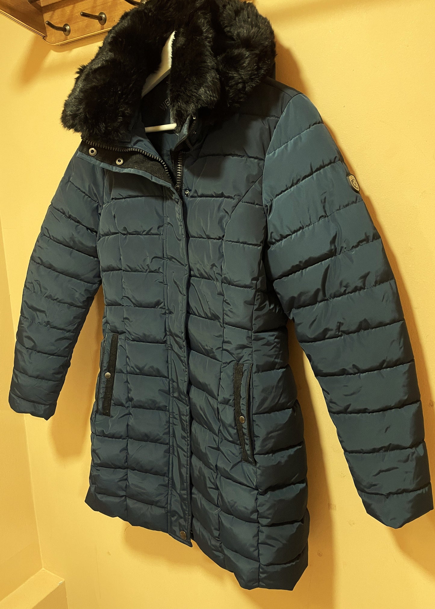 Stock, Ενισχυμένο Γυναικείο Μπουφάν WELLENSTEYN σε Σκούρο Μπλε / Πετρόλ