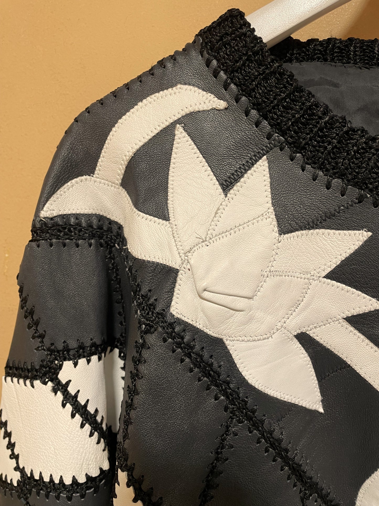 UNIQUE ITEM! - Vintage, Δερμάτινη Μπλούζα σε Ασπρόμαυρο Χρώμα (Oversized M/L)