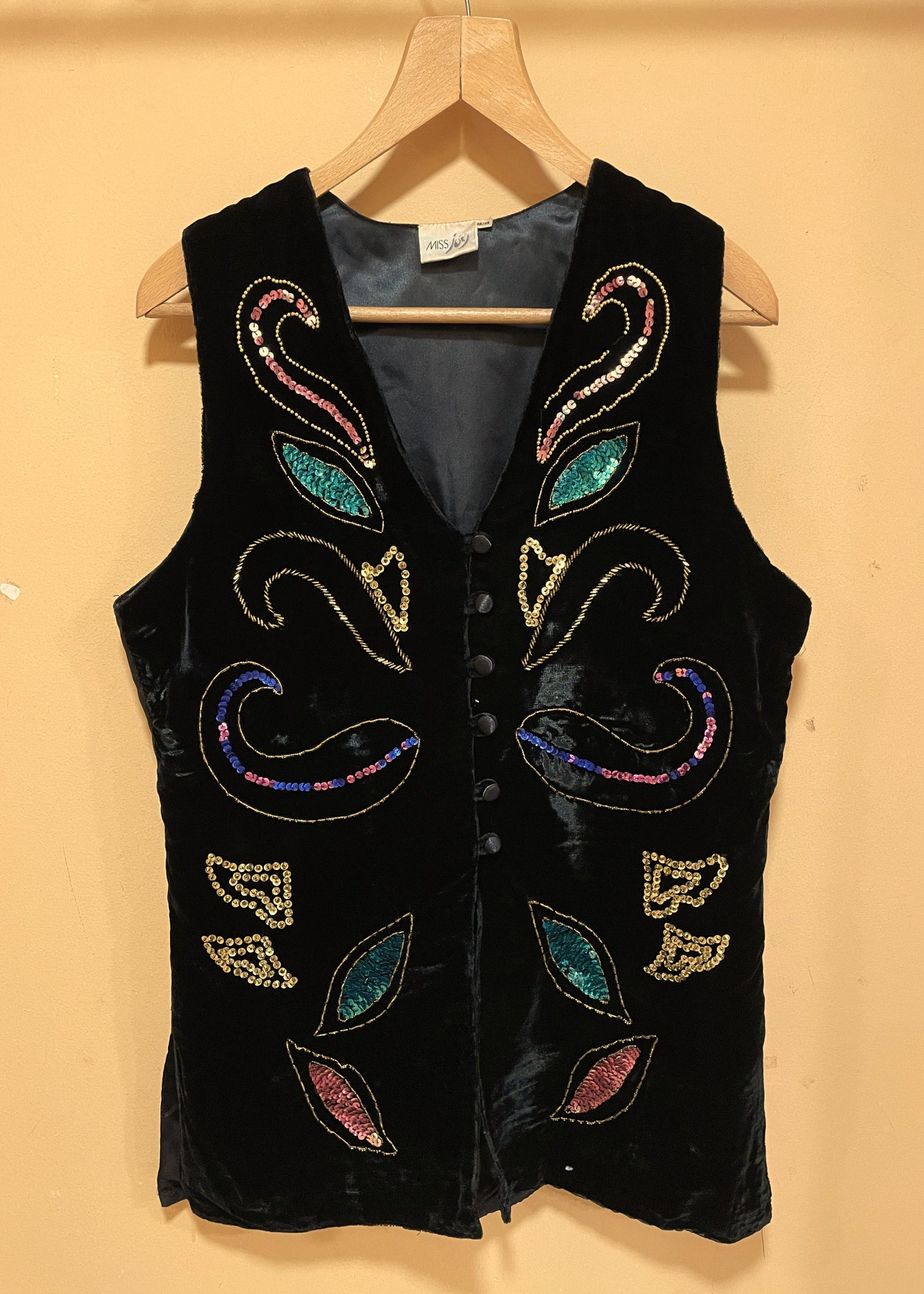 Vintage, Βελούδινο Γυναικείο Γιλέκο MISS JOY σε Μαύρο χρώμα