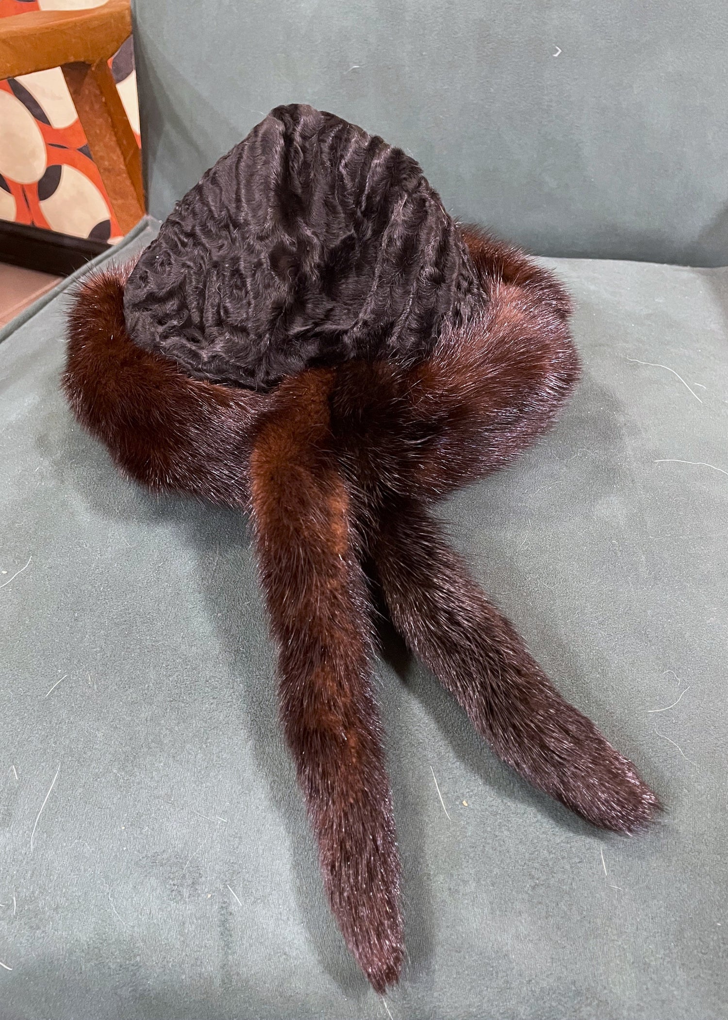 Vintage, Γούνινο Καπέλο Αστρακάν με Καφέ Γούνινα σημεία