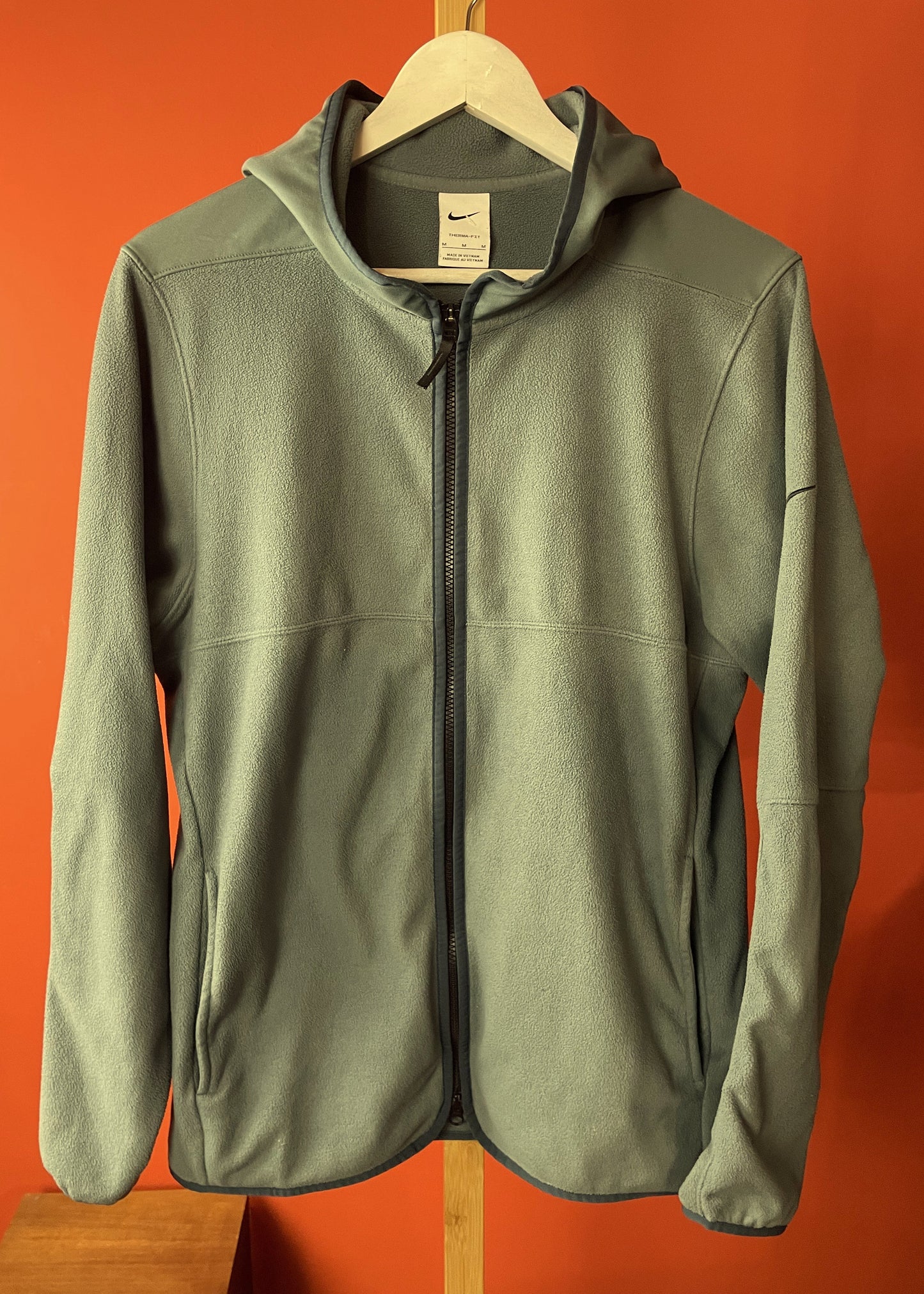 Φλις, Γυναικεία Ζακέτα NIKE σε Dirty Βεραμάν χρώμα