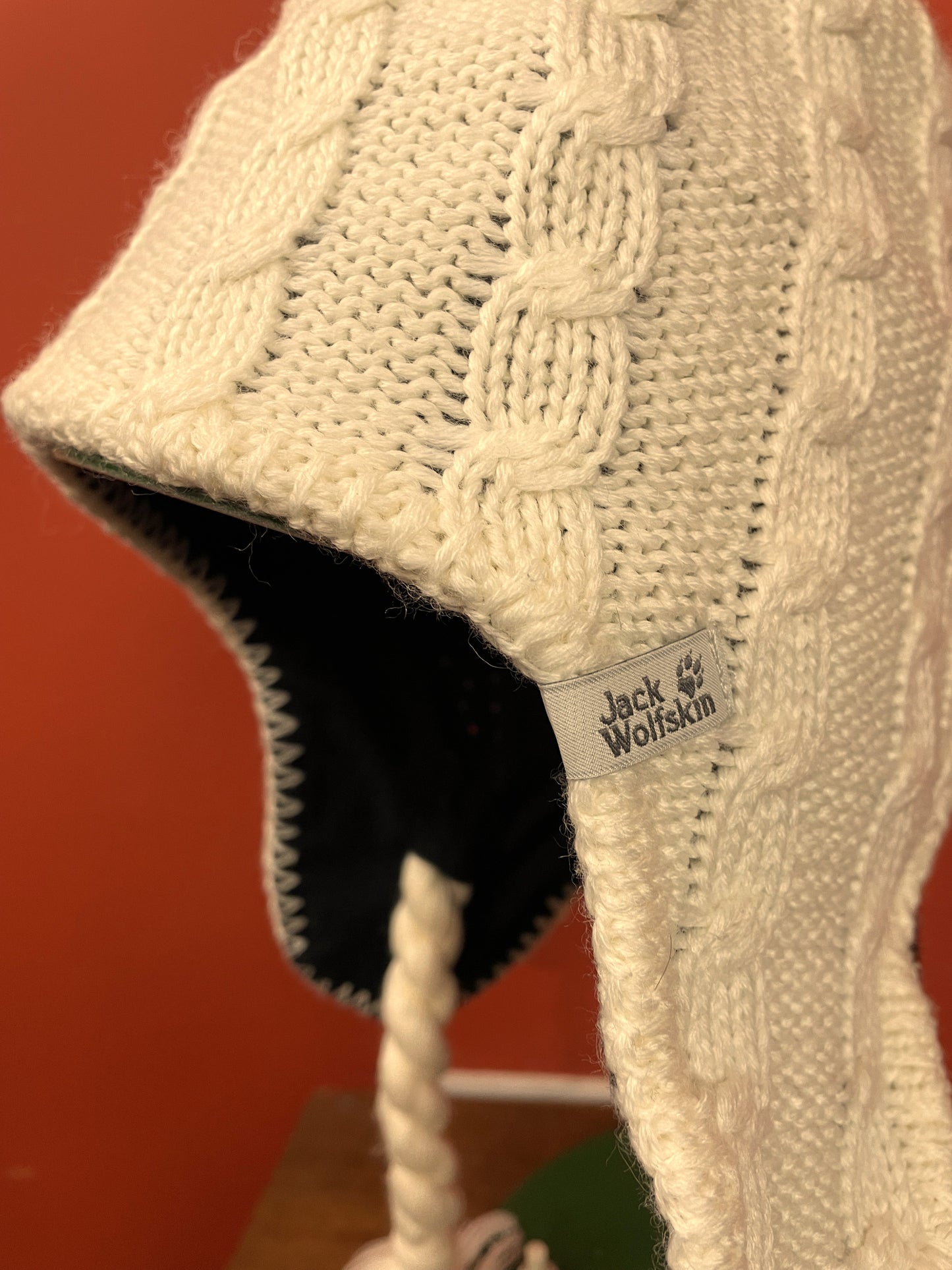 Πλεκτός Σκούφος JACK WOLFSKIN σε σπασμένο Λευκό χρώμα
