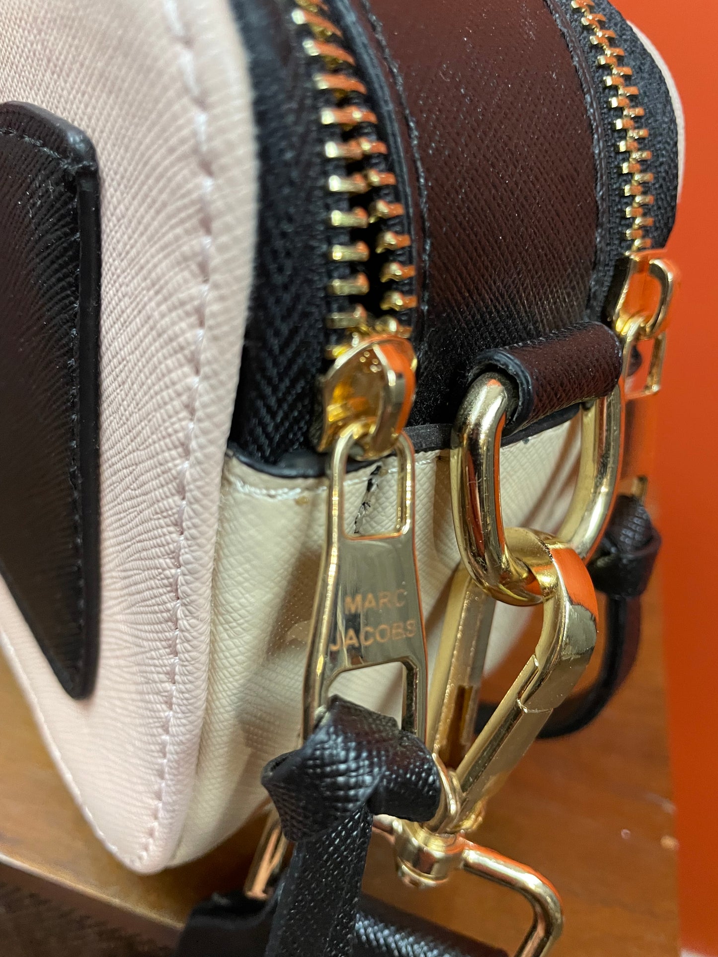 Γυναικεία Τσάντα Type MARC JACOBS σε Παλ Ροζ χρώμα