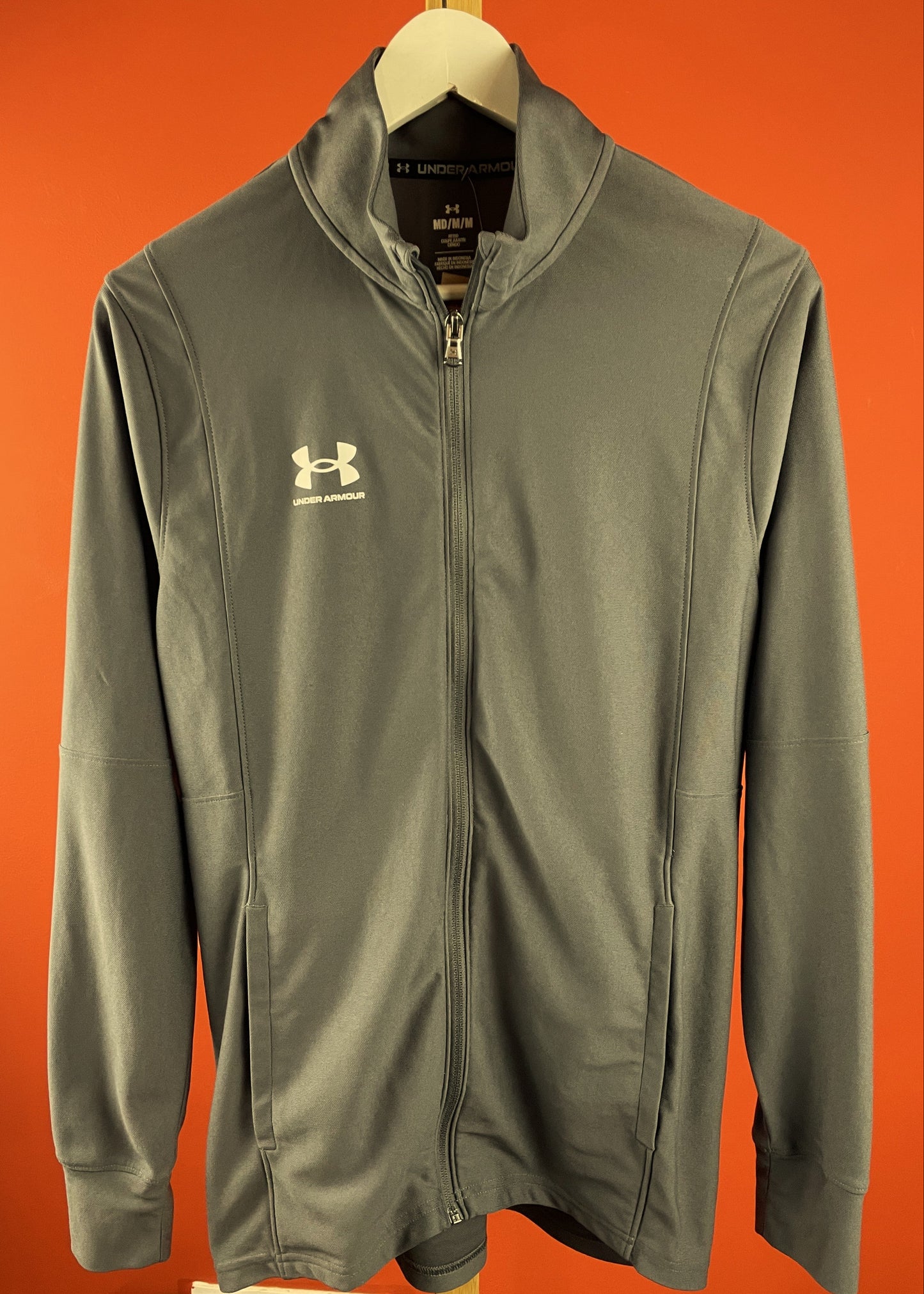 Ανδρική Αθλητική Ζακέτα UNDER ARMOUR Fitted σε Γκρι χρώμα (Εφαρμοστό M / Άνετο S)