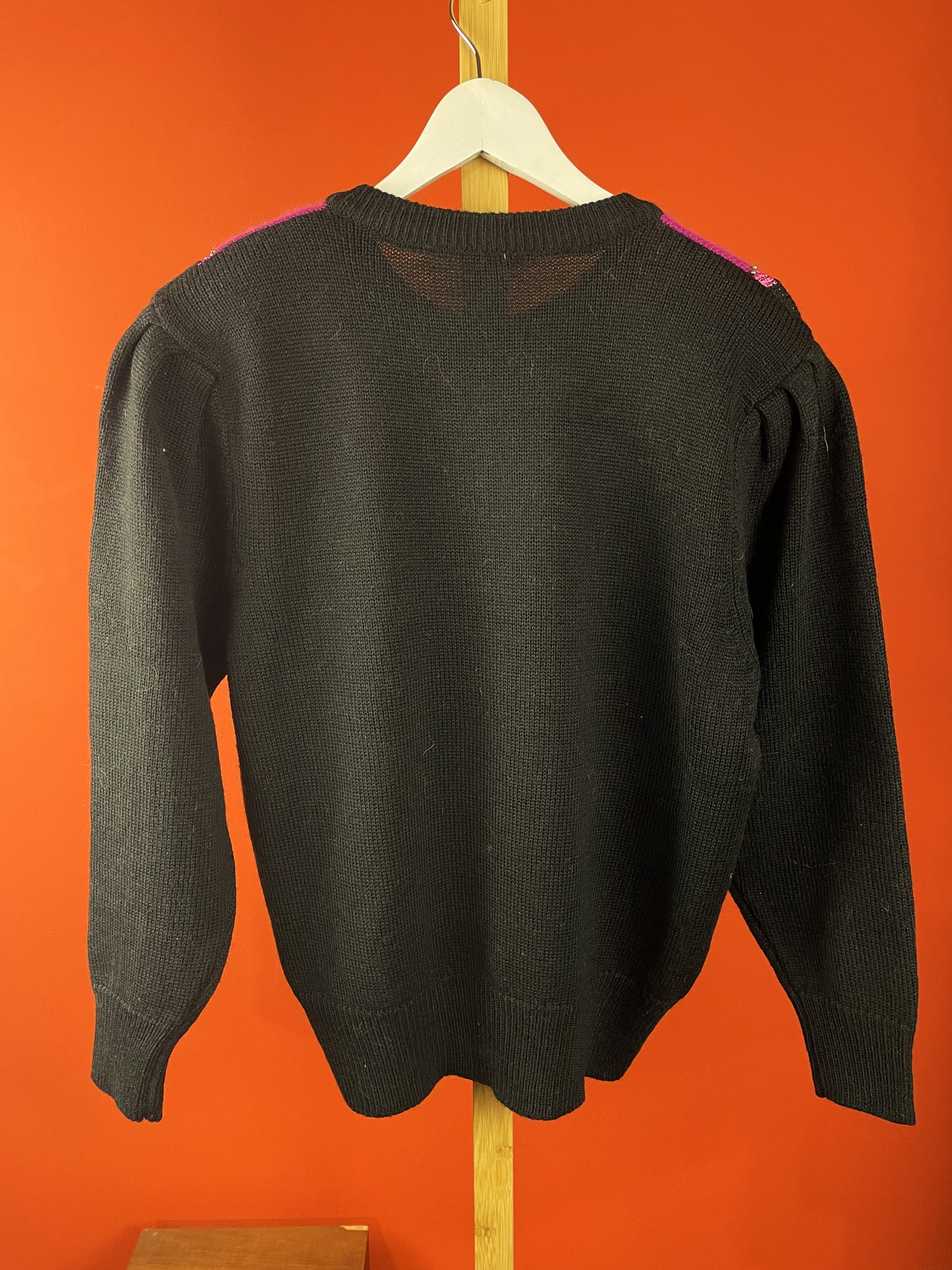 Vintage, Πλεκτή Γυναικεία Ζακέτα LOTOS MODELL σε Μαύρο - Φούξια χρώμα (M/L)